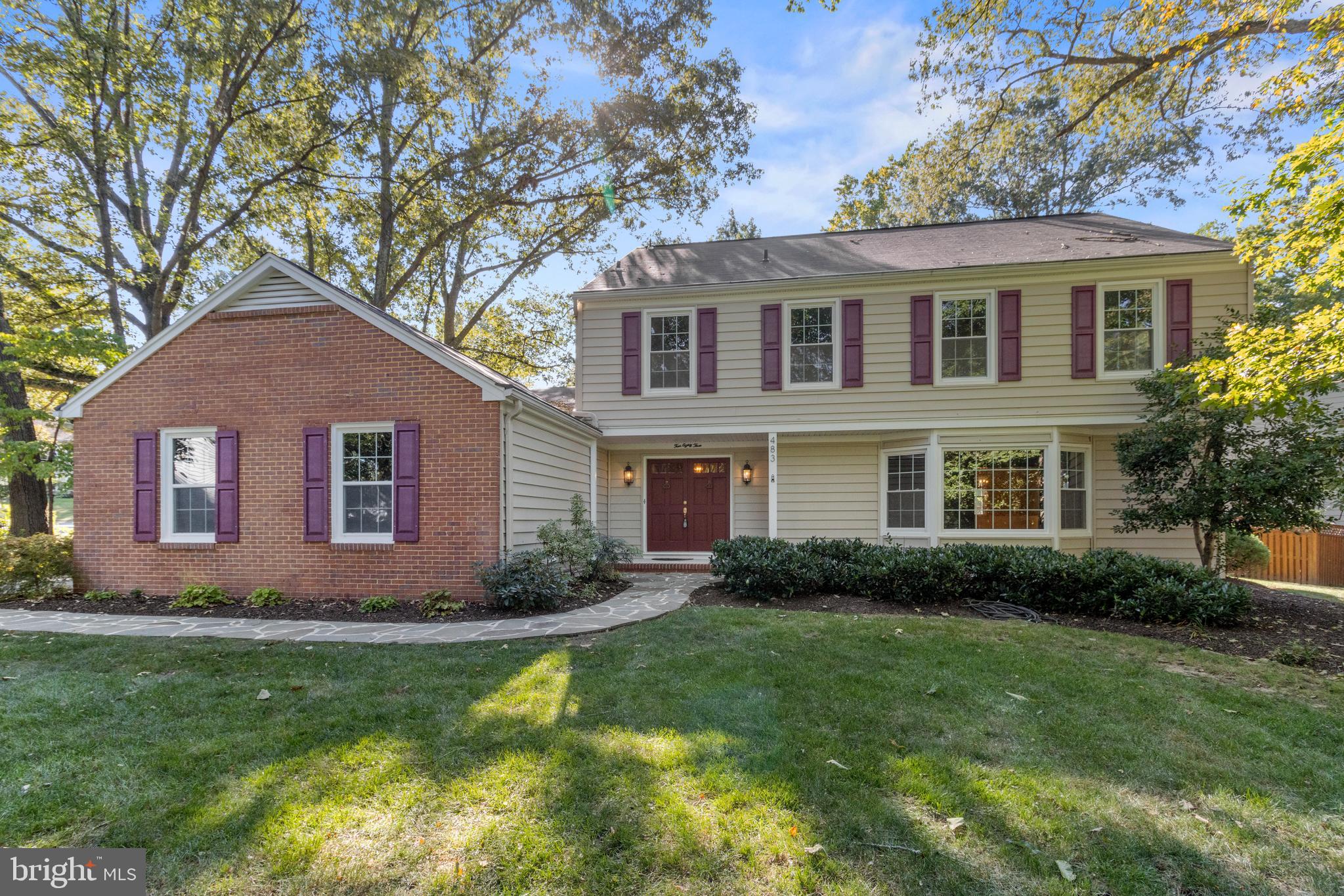 POINT FIELD LANDING - Residential
