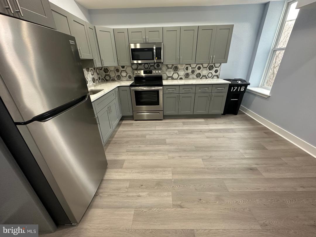 TEMPLE UNIVERSITY - Residential Lease