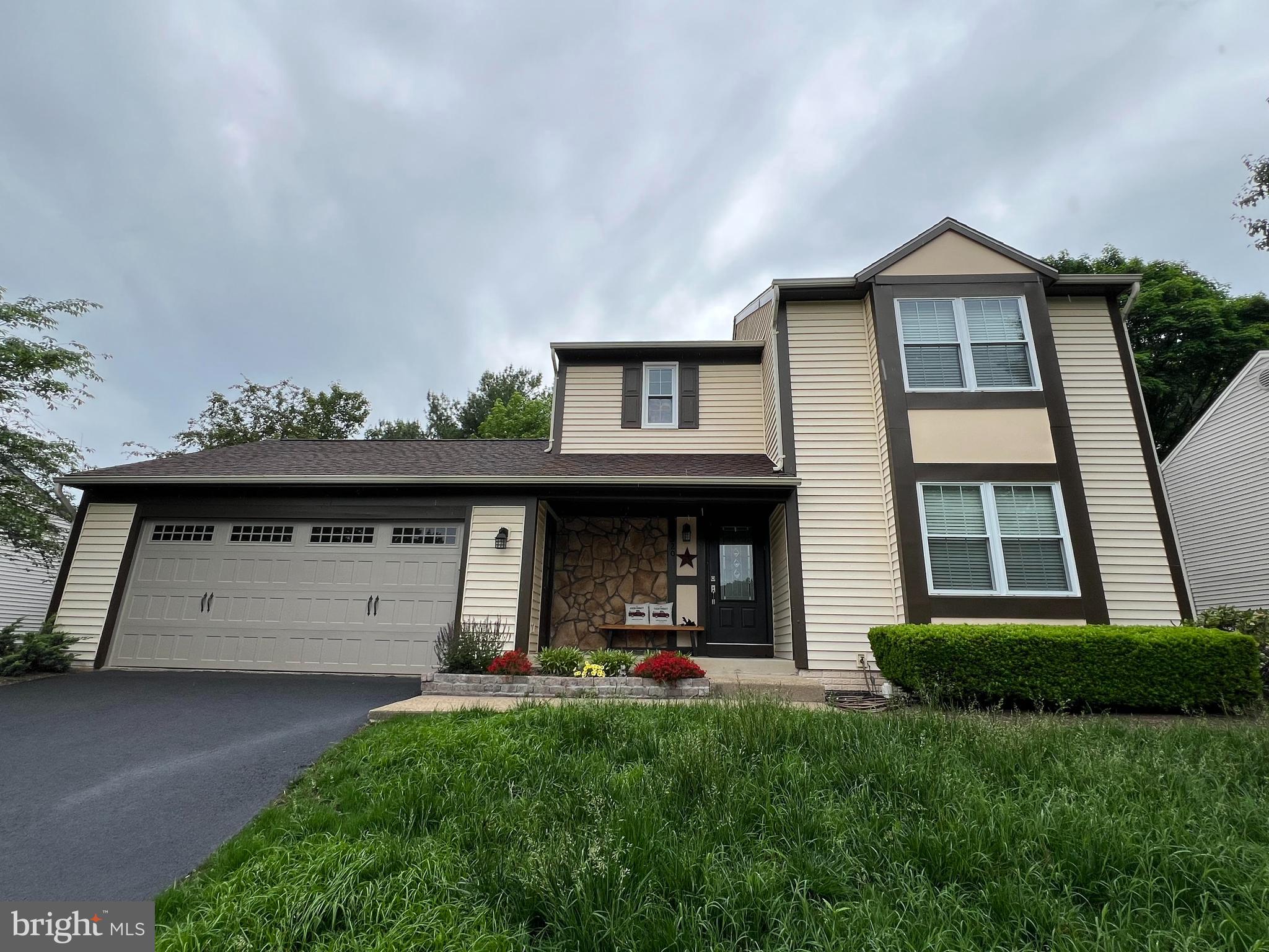 SEQUOIA FARMS - Residential