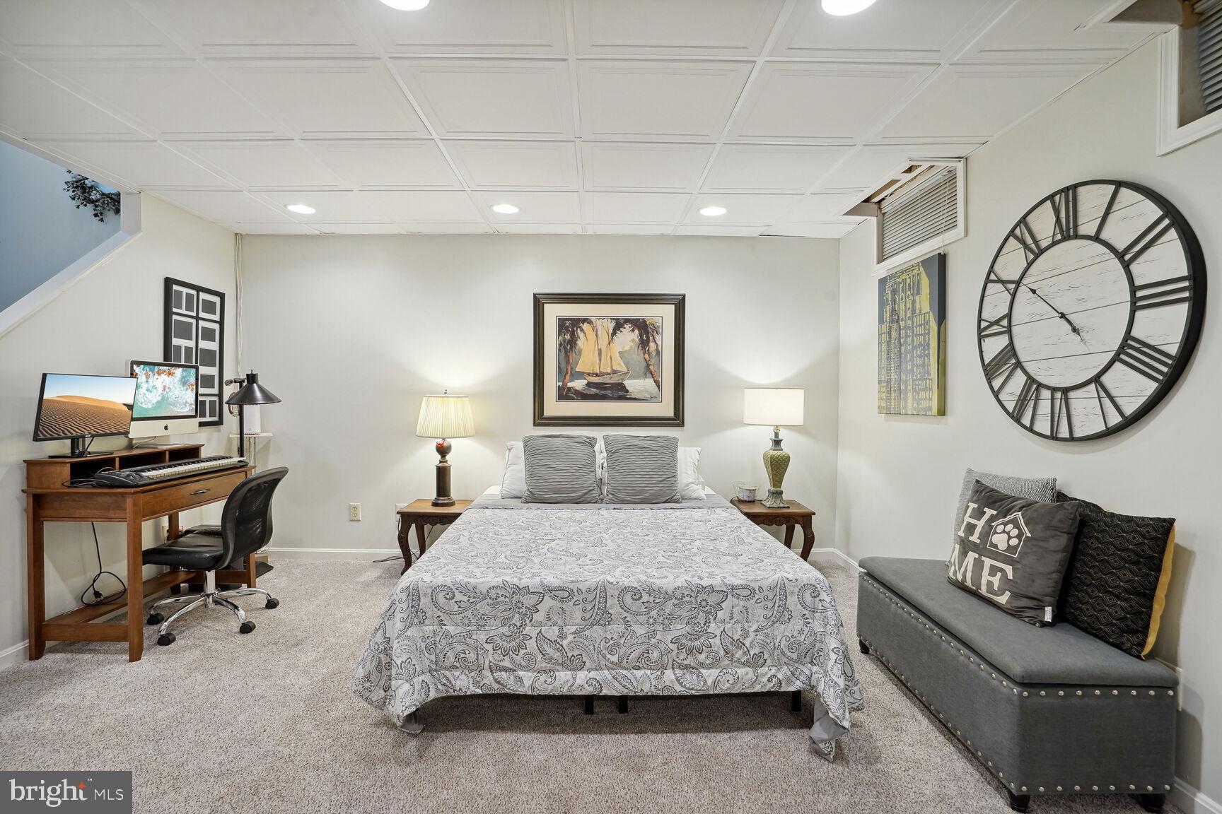 SEQUOIA FARMS - Residential