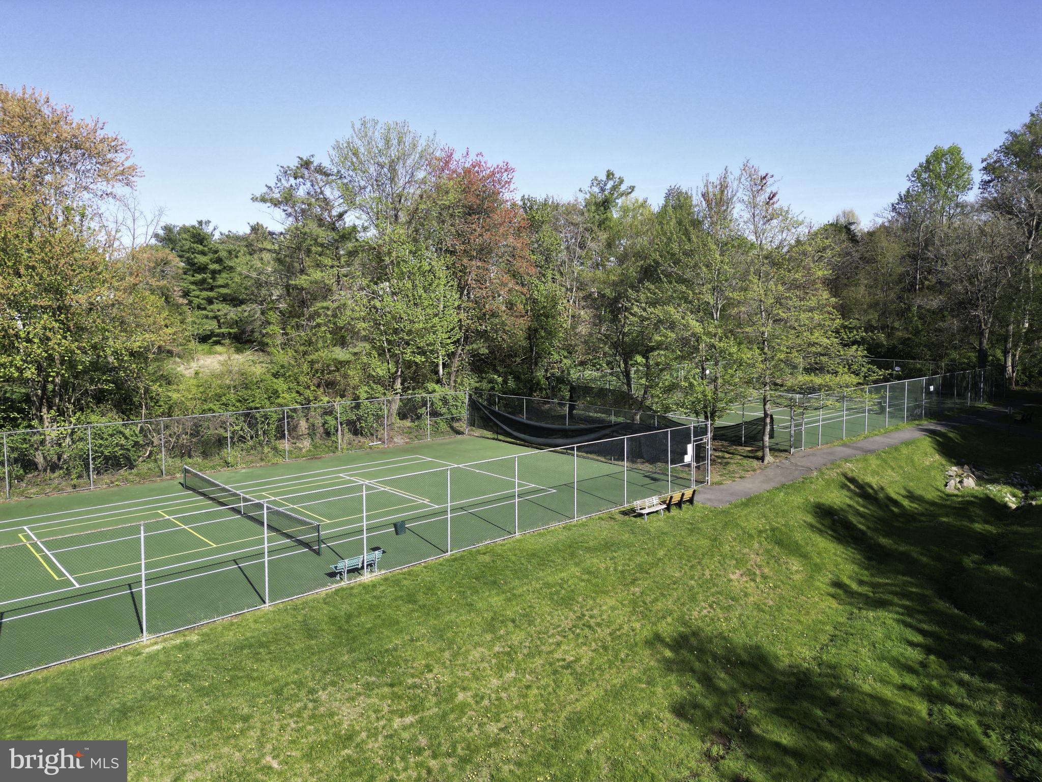 SEQUOIA FARMS - Residential