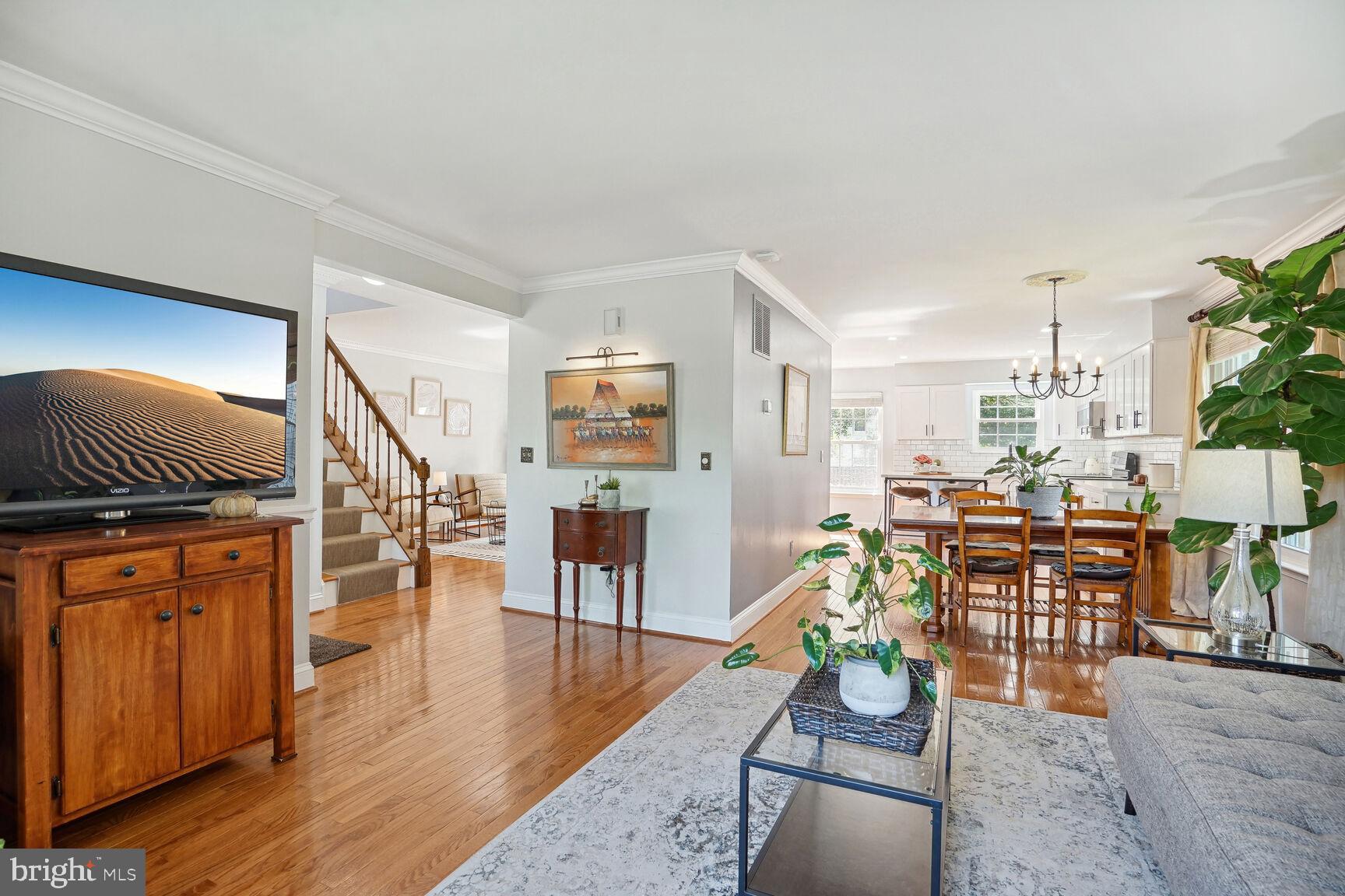 SEQUOIA FARMS - Residential