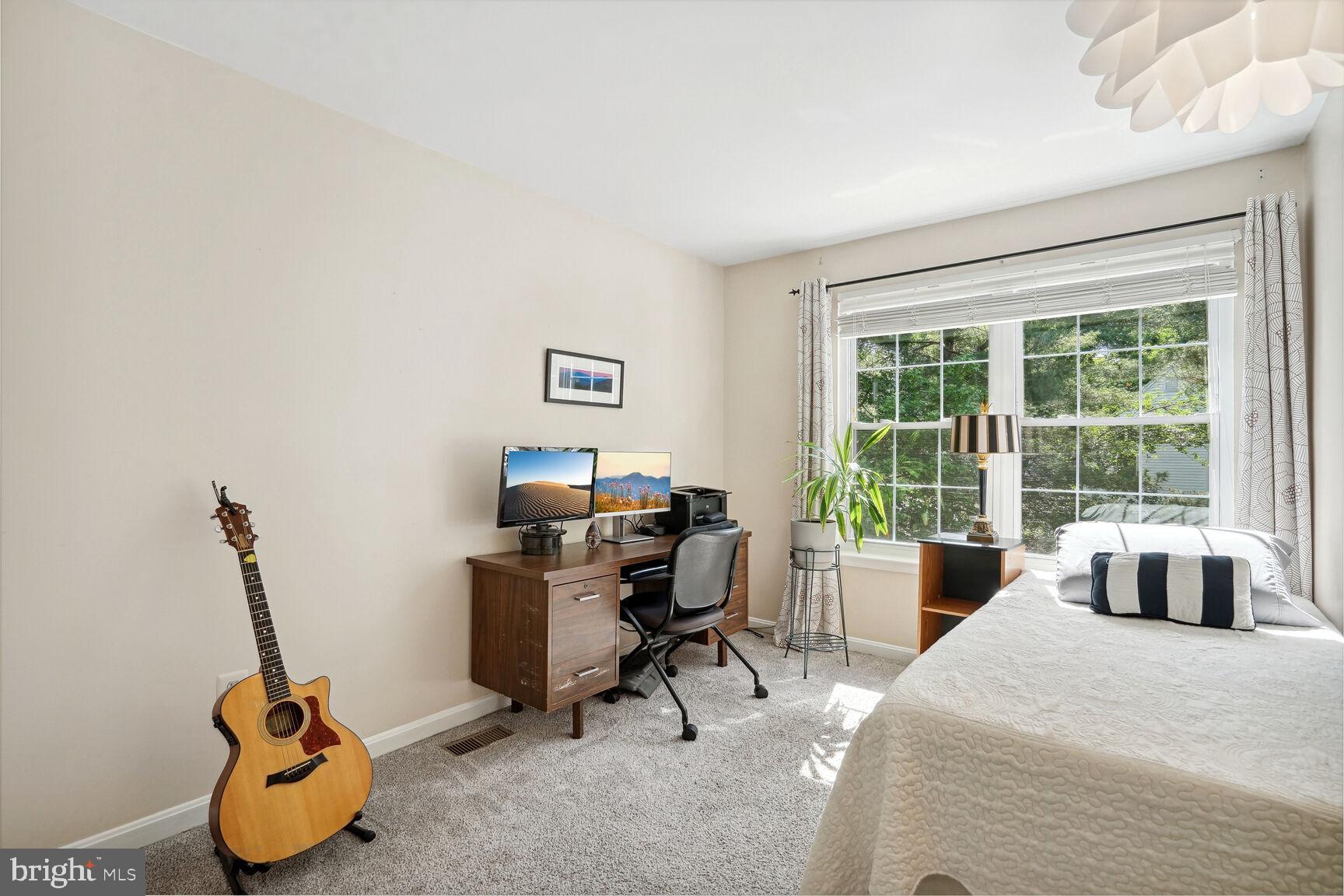 SEQUOIA FARMS - Residential