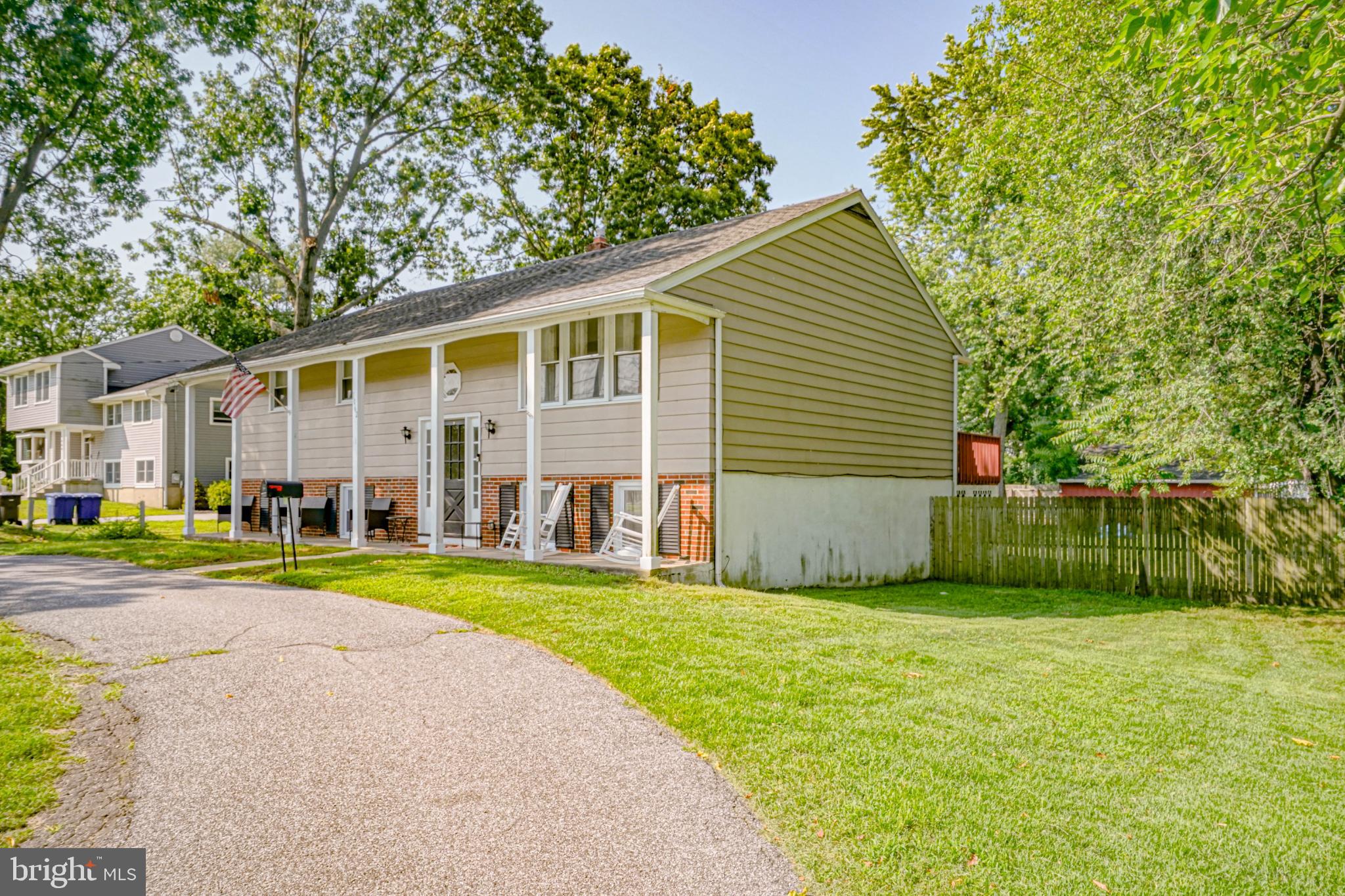 1062 S FAIRVIEW STREET