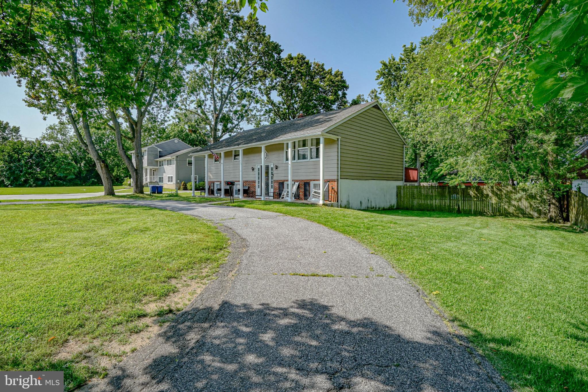 1062 S FAIRVIEW STREET