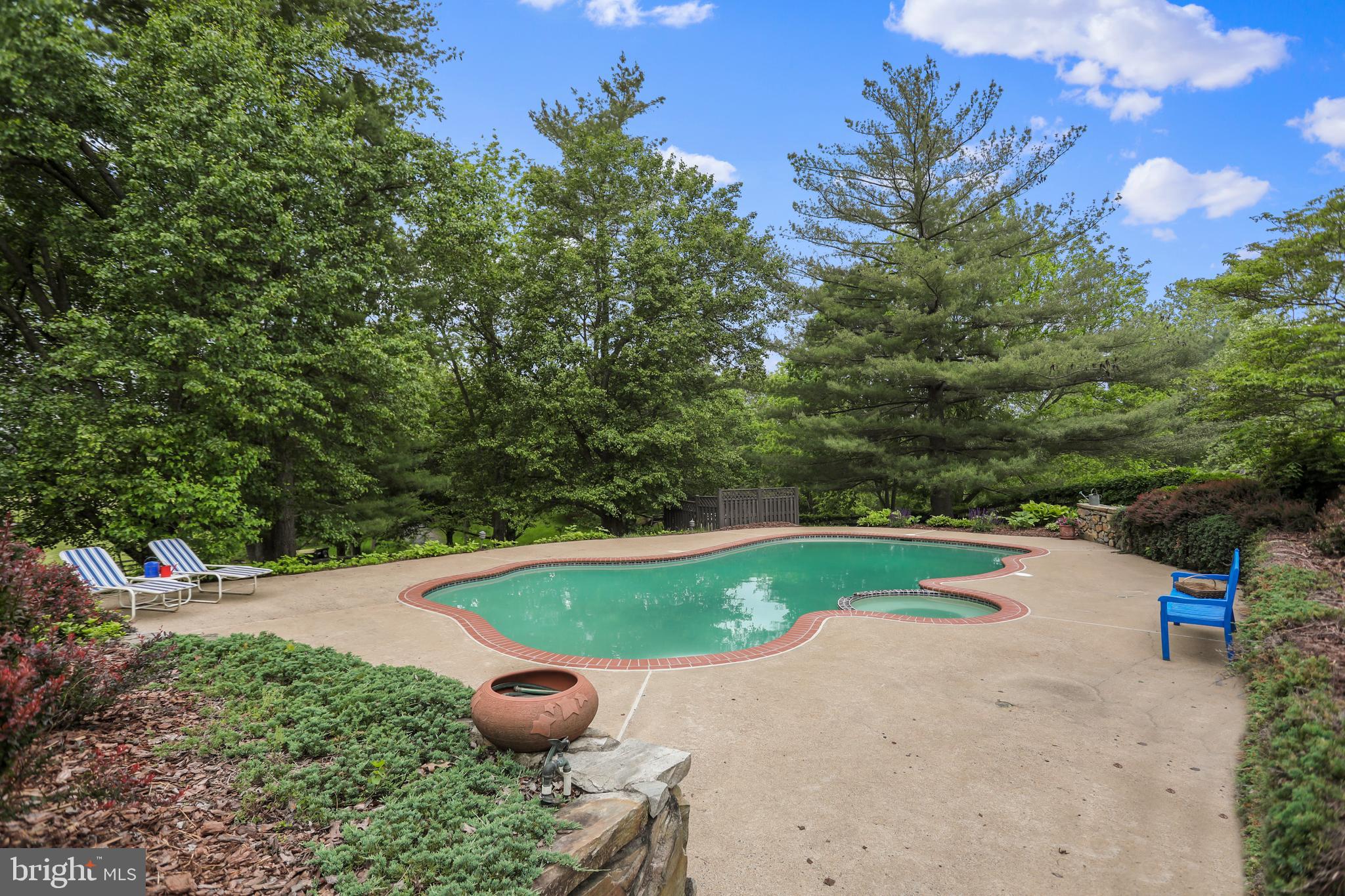 WATERFORD - Residential