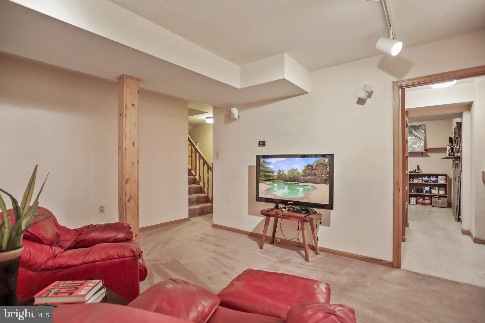 WATERFORD - Residential