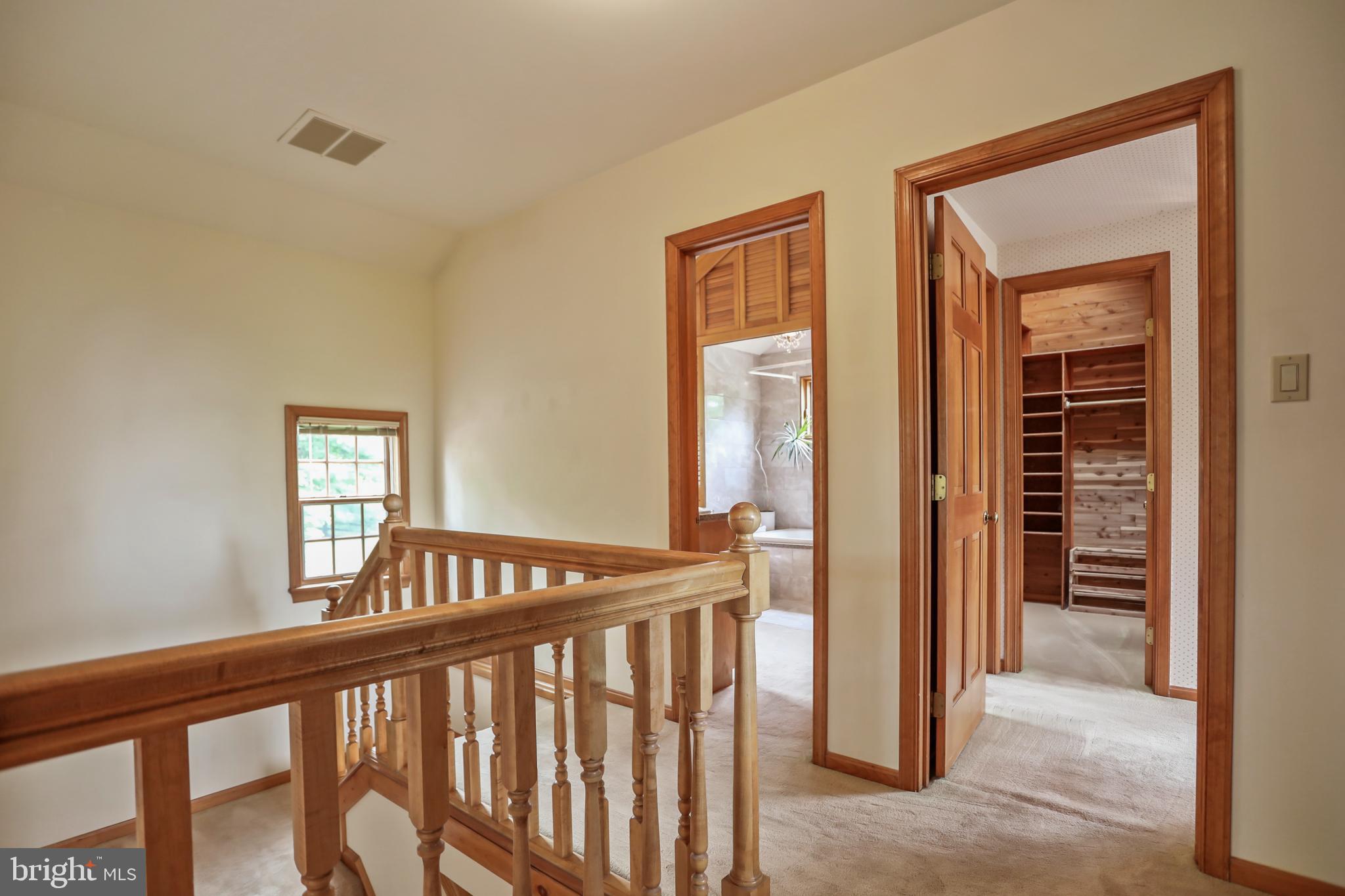 WATERFORD - Residential