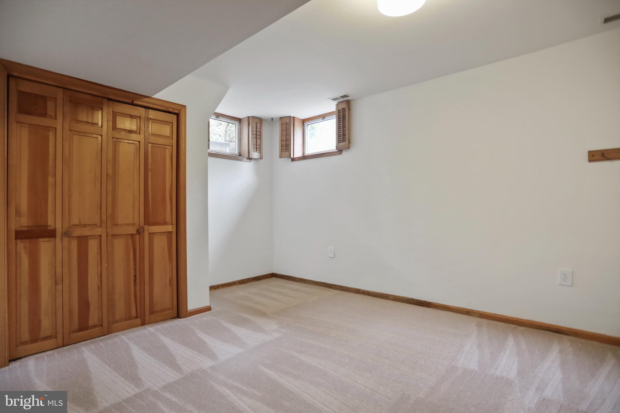 WATERFORD - Residential