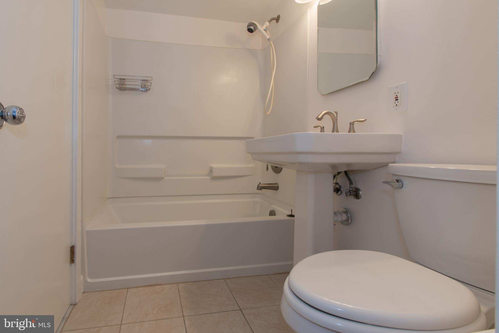 CITY COMMONS - Residential