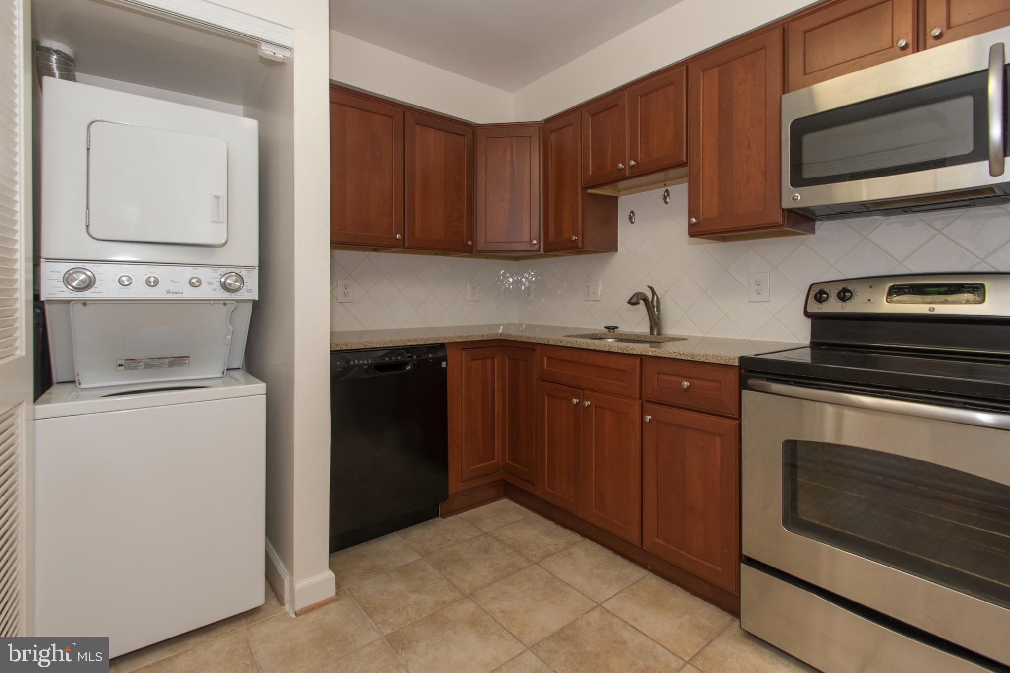 CITY COMMONS - Residential