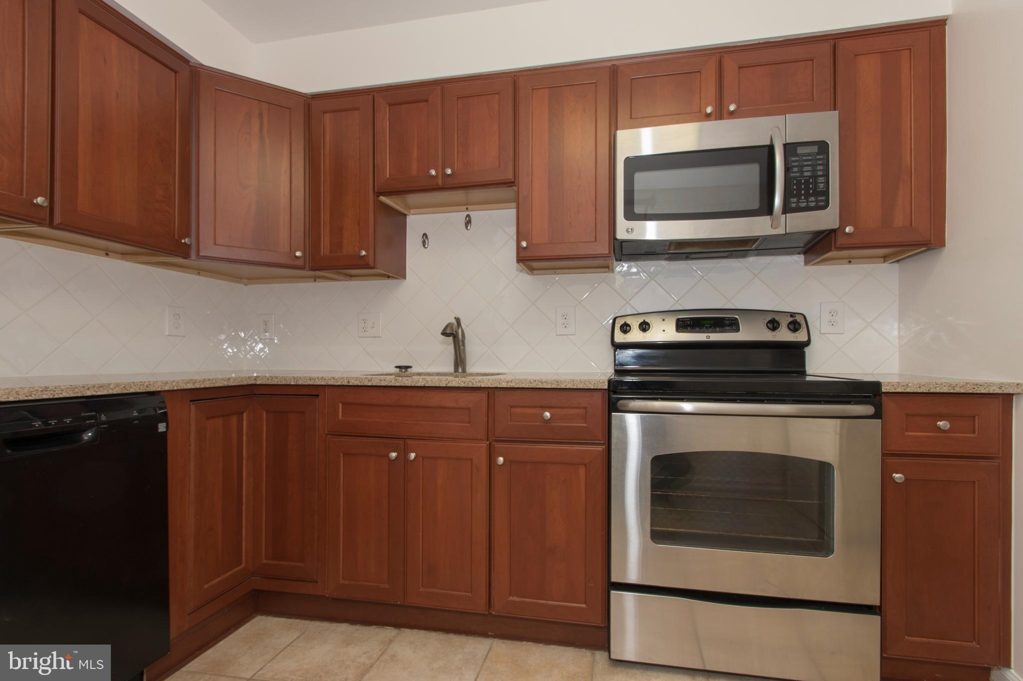 CITY COMMONS - Residential