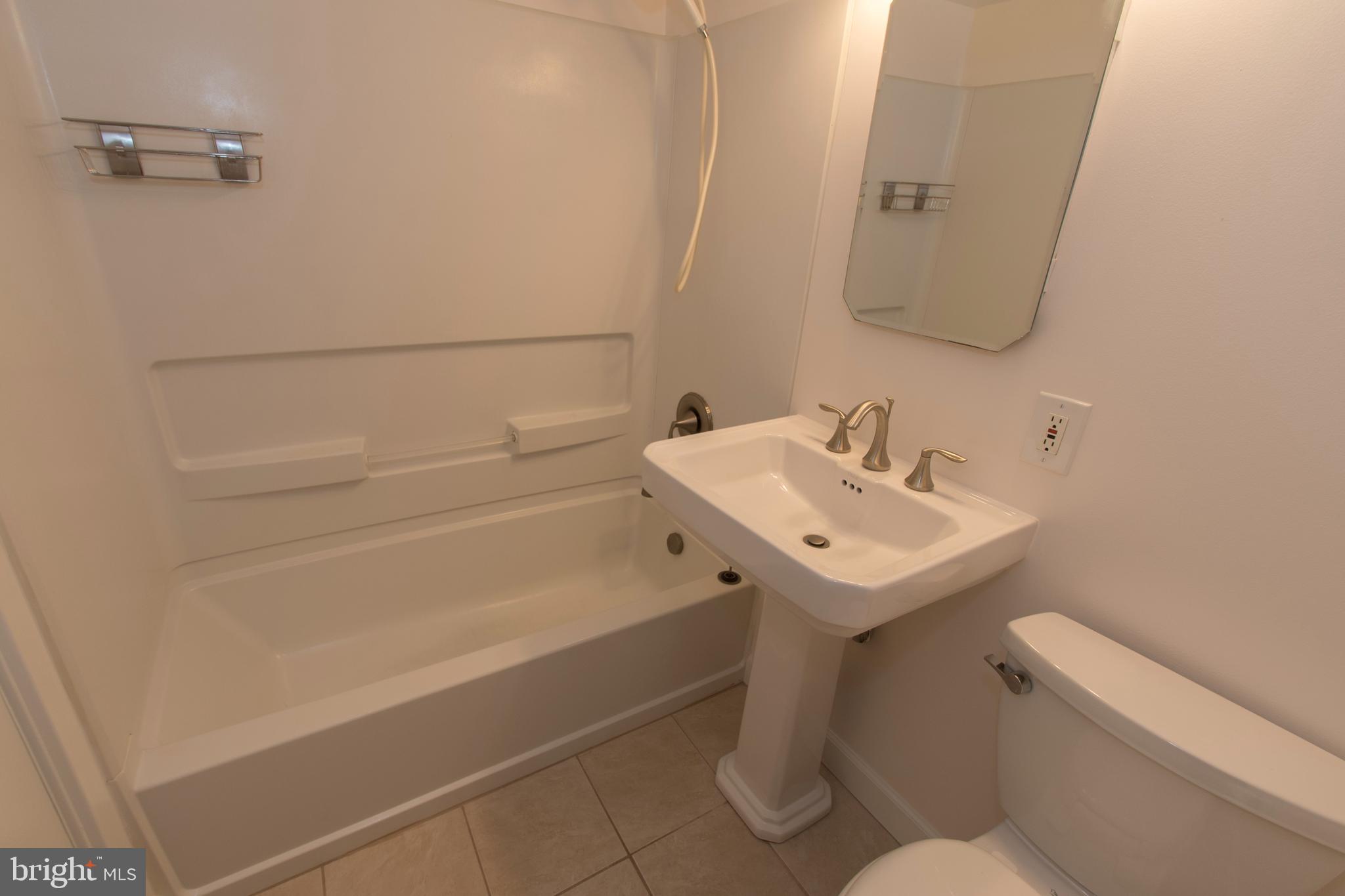 CITY COMMONS - Residential