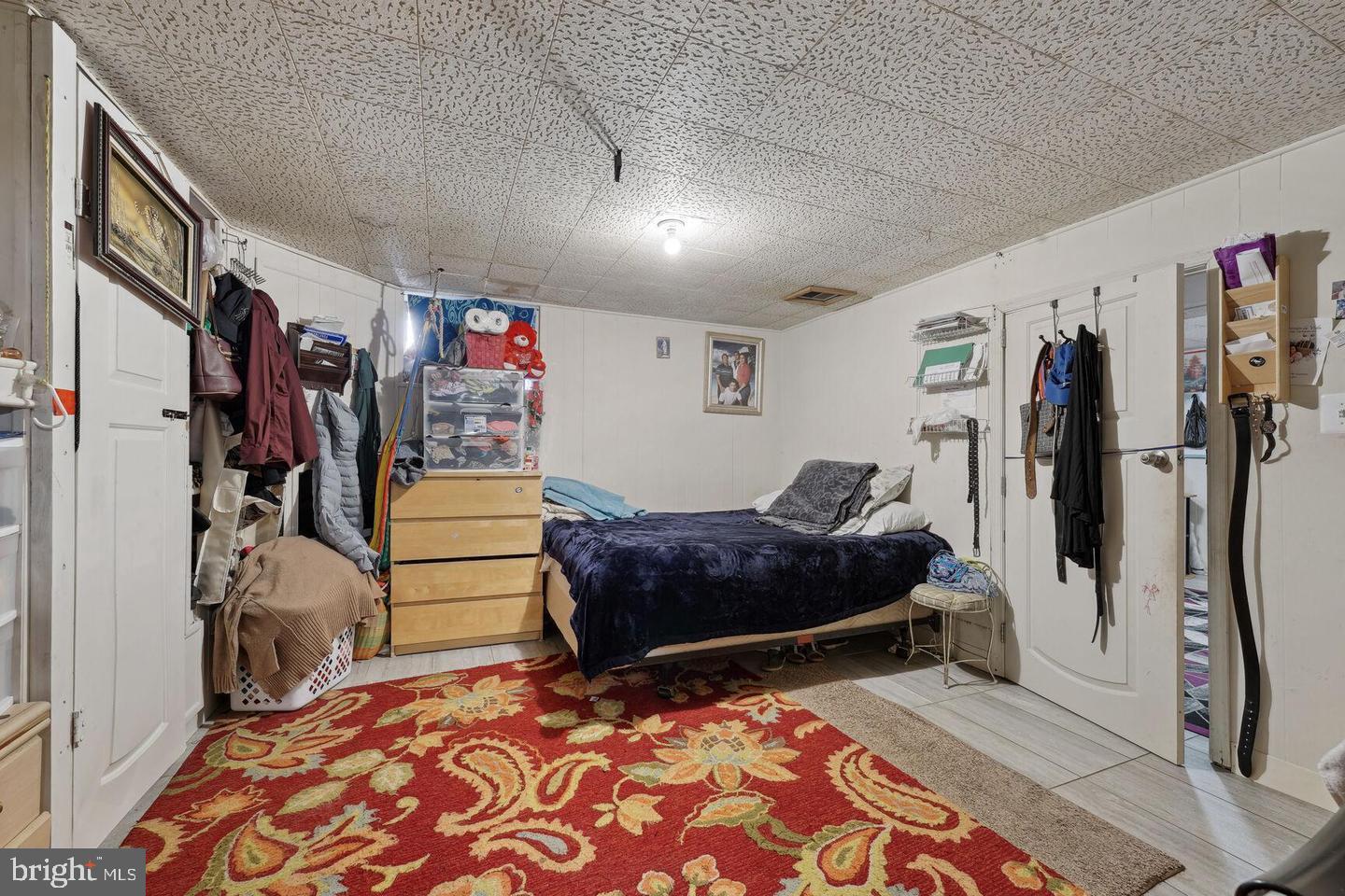 SQUIRES HILL - Residential