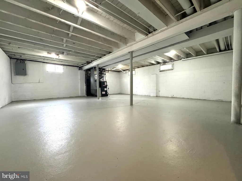 1104 Hudson Avenue, Voorhees, NJ 08043
