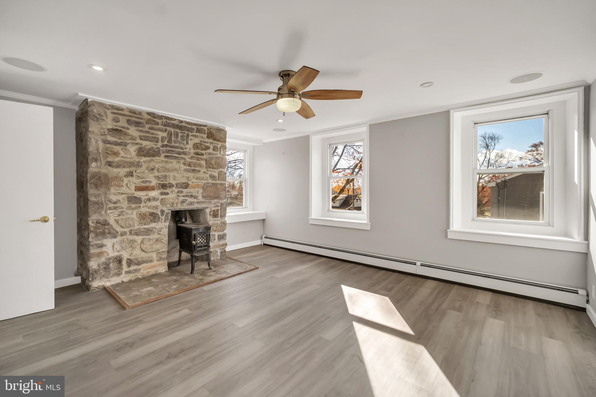 HORSHAM MEADOWS - Residential Lease