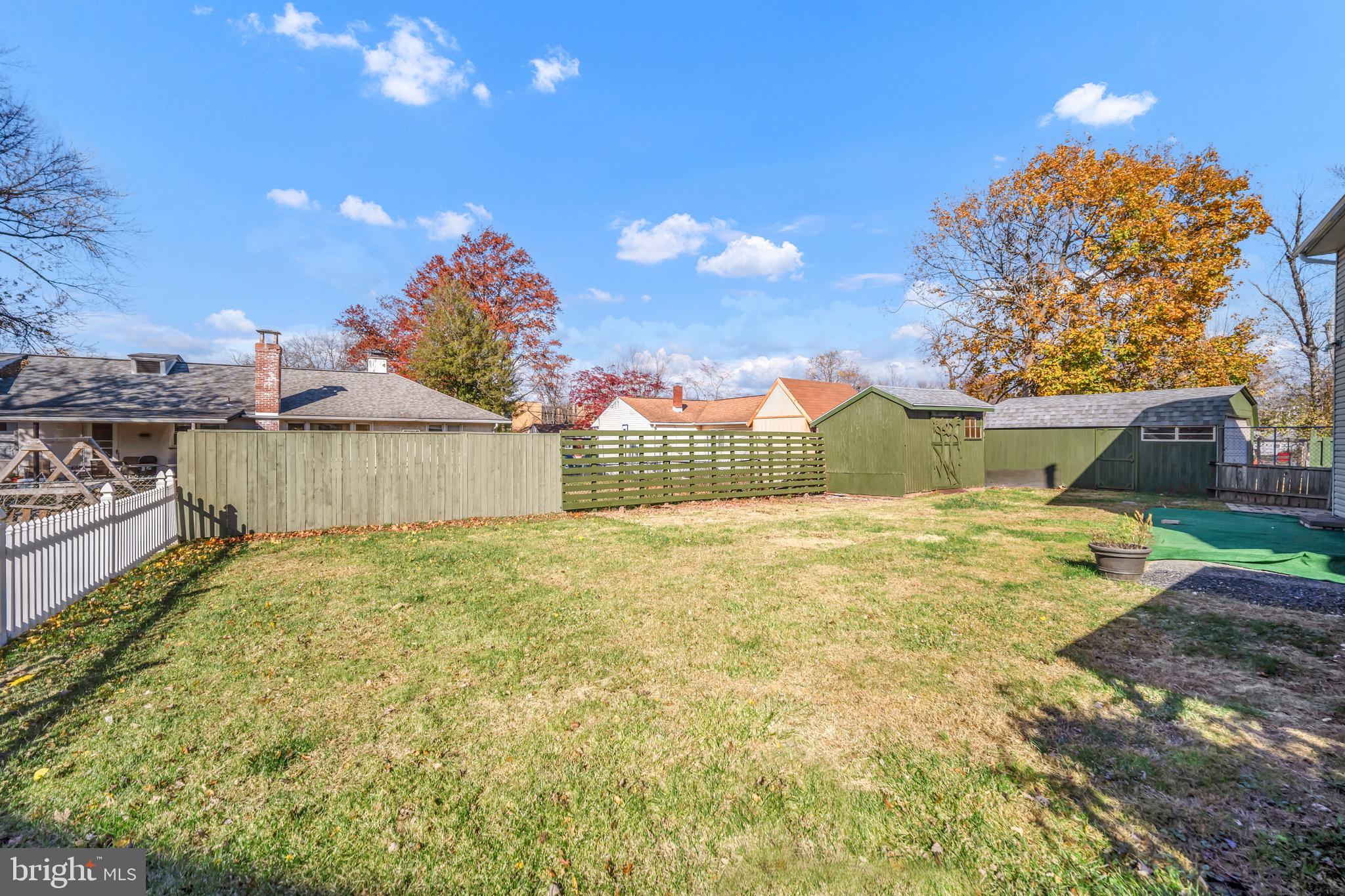 HORSHAM MEADOWS - Residential Lease