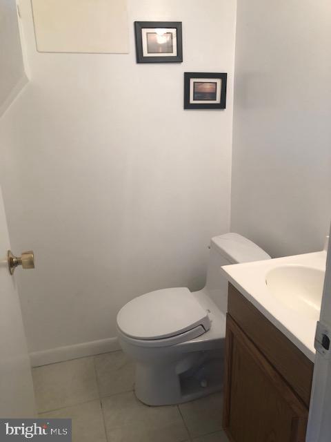 KEMP MILL HILLS - Residential Lease