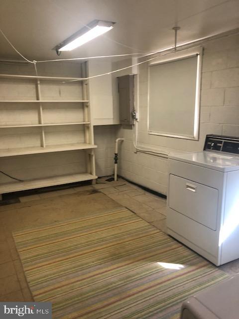 KEMP MILL HILLS - Residential Lease