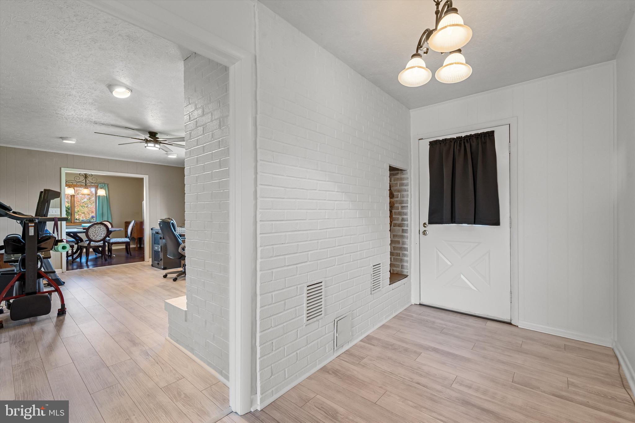 HILLCREST HEIGHTS - Residential