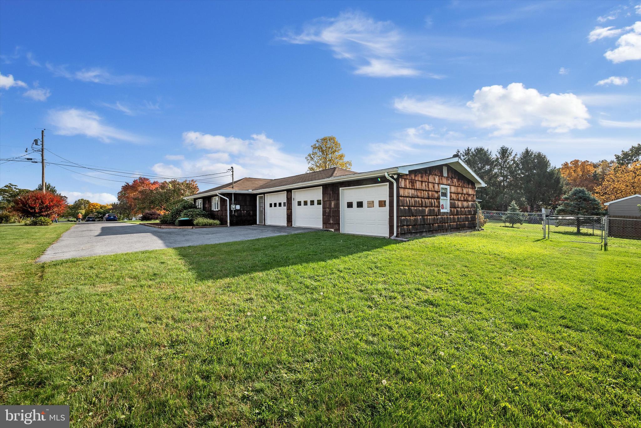 HILLCREST HEIGHTS - Residential