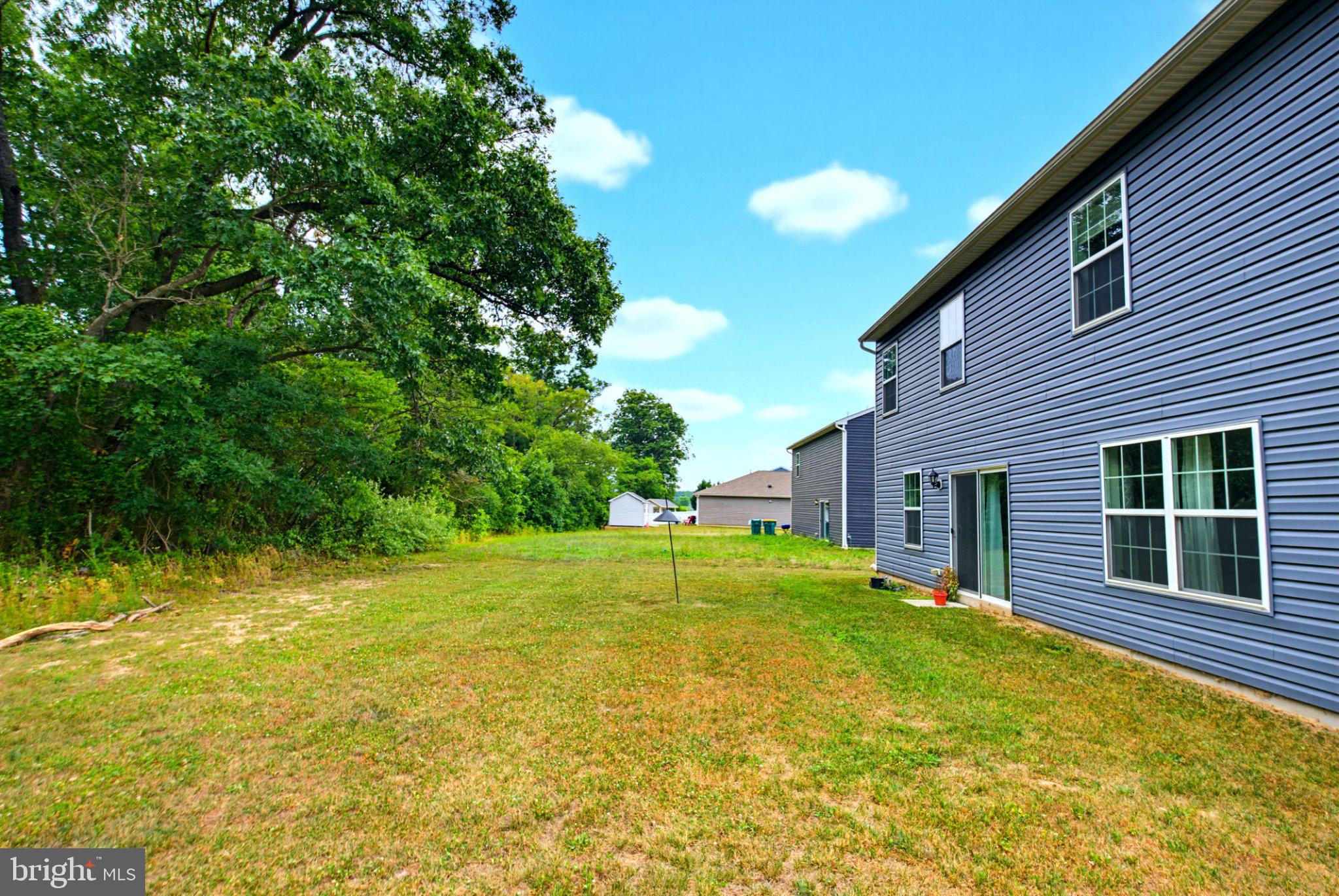 29 EISENHOWER DRIVE