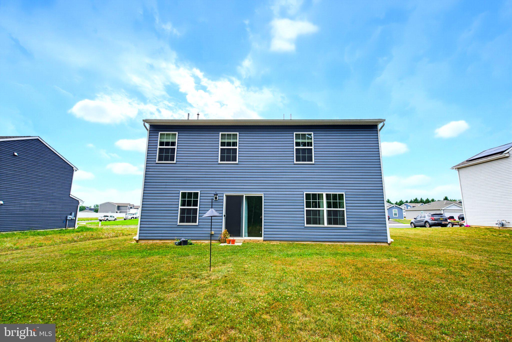 29 EISENHOWER DRIVE