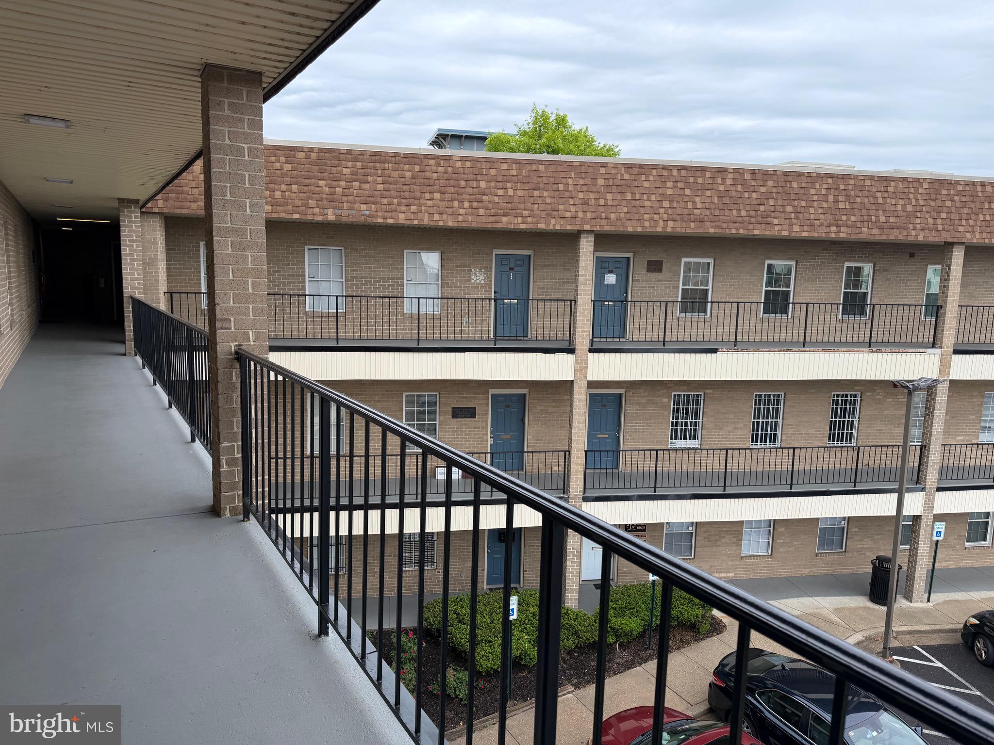 3321 TOLEDO TERRACE 201