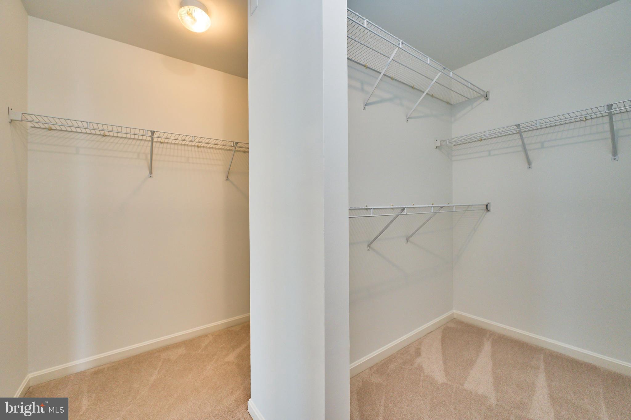 BLOOMS CROSSING - Residential