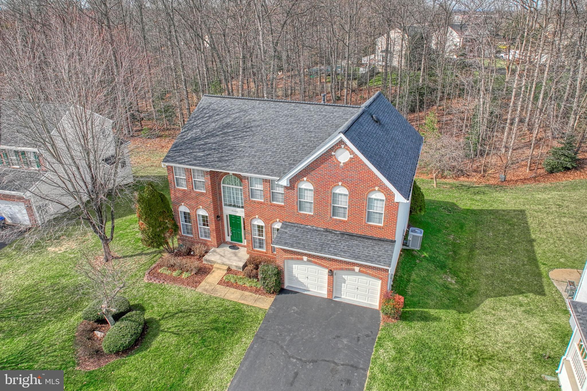 BLOOMS CROSSING - Residential