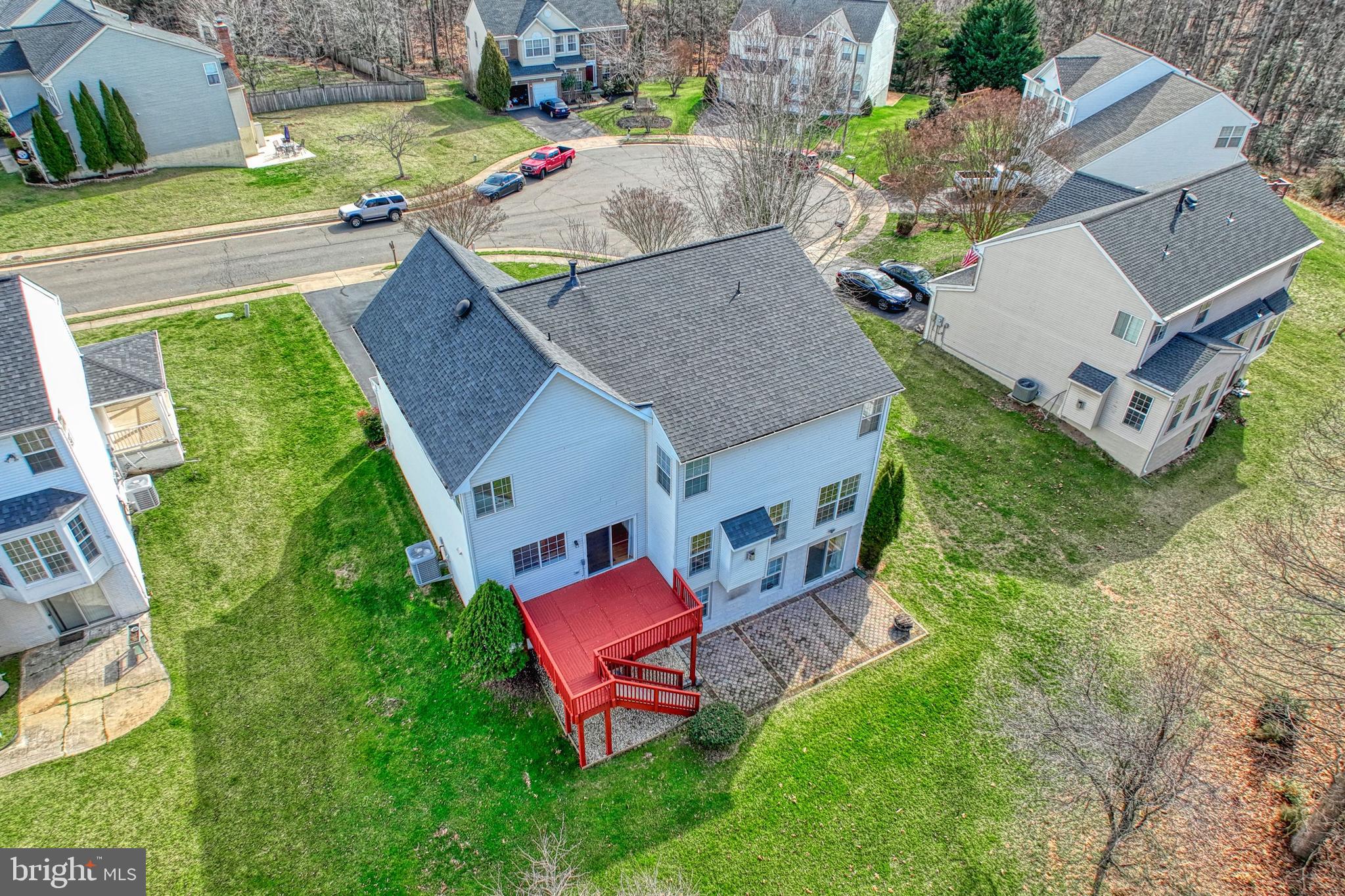 BLOOMS CROSSING - Residential