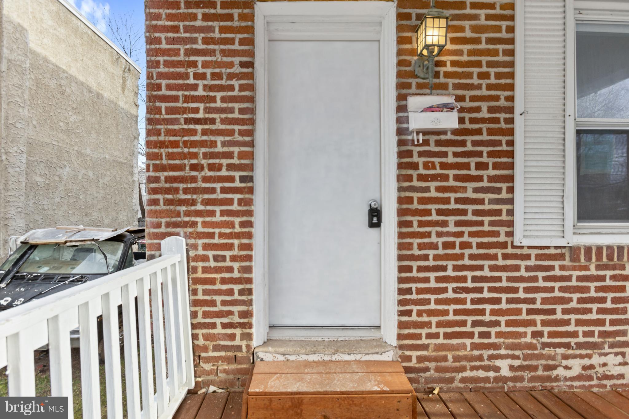 SUN VILLAGE - Residential