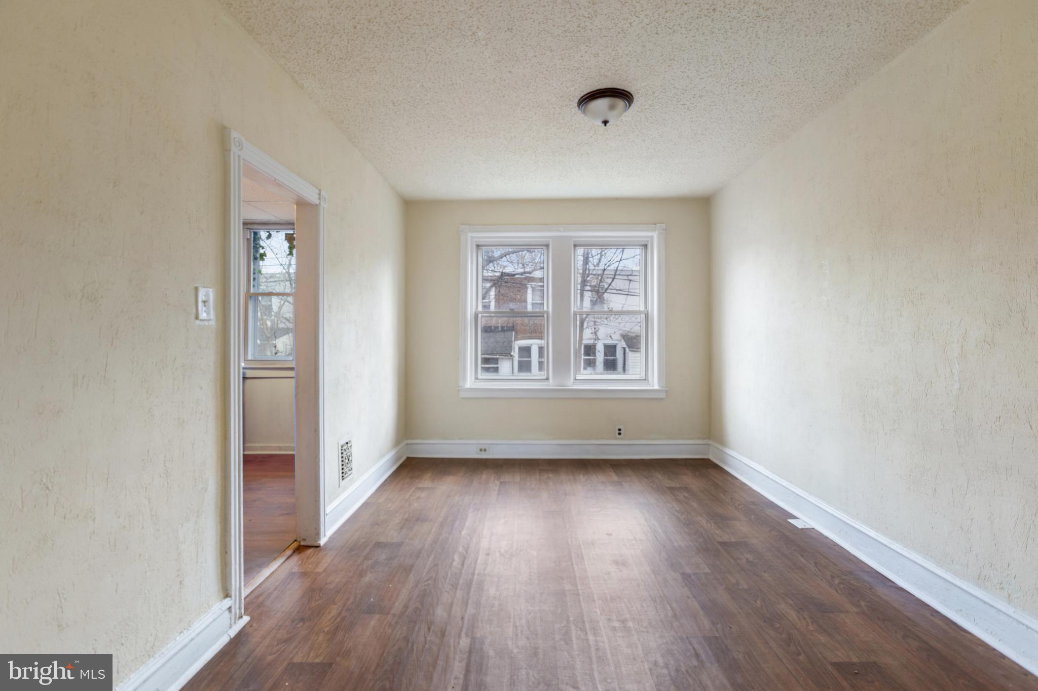 SUN VILLAGE - Residential