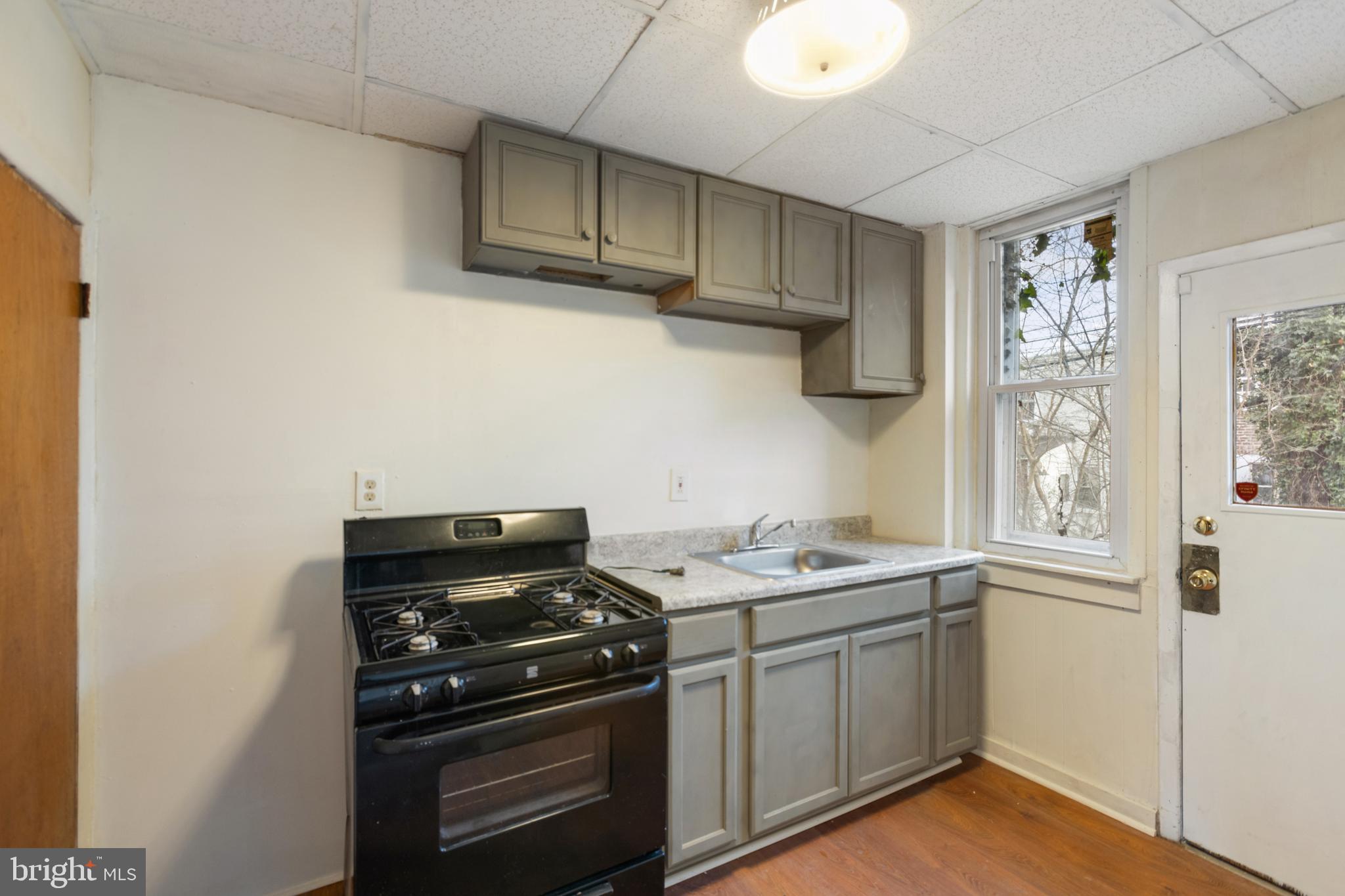 SUN VILLAGE - Residential