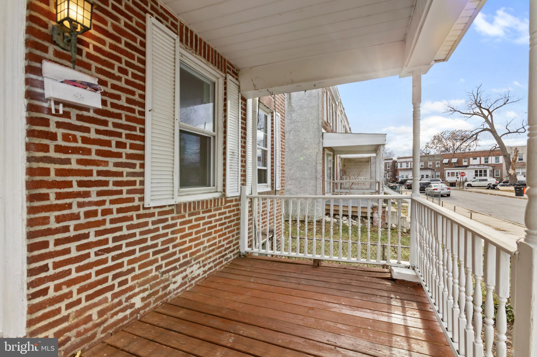 SUN VILLAGE - Residential