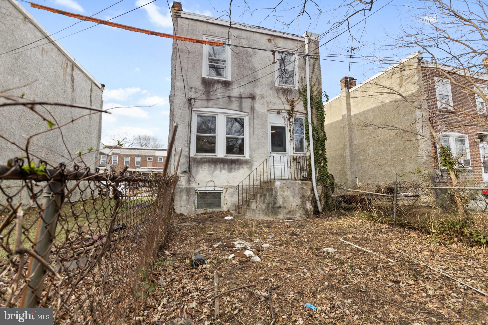 SUN VILLAGE - Residential