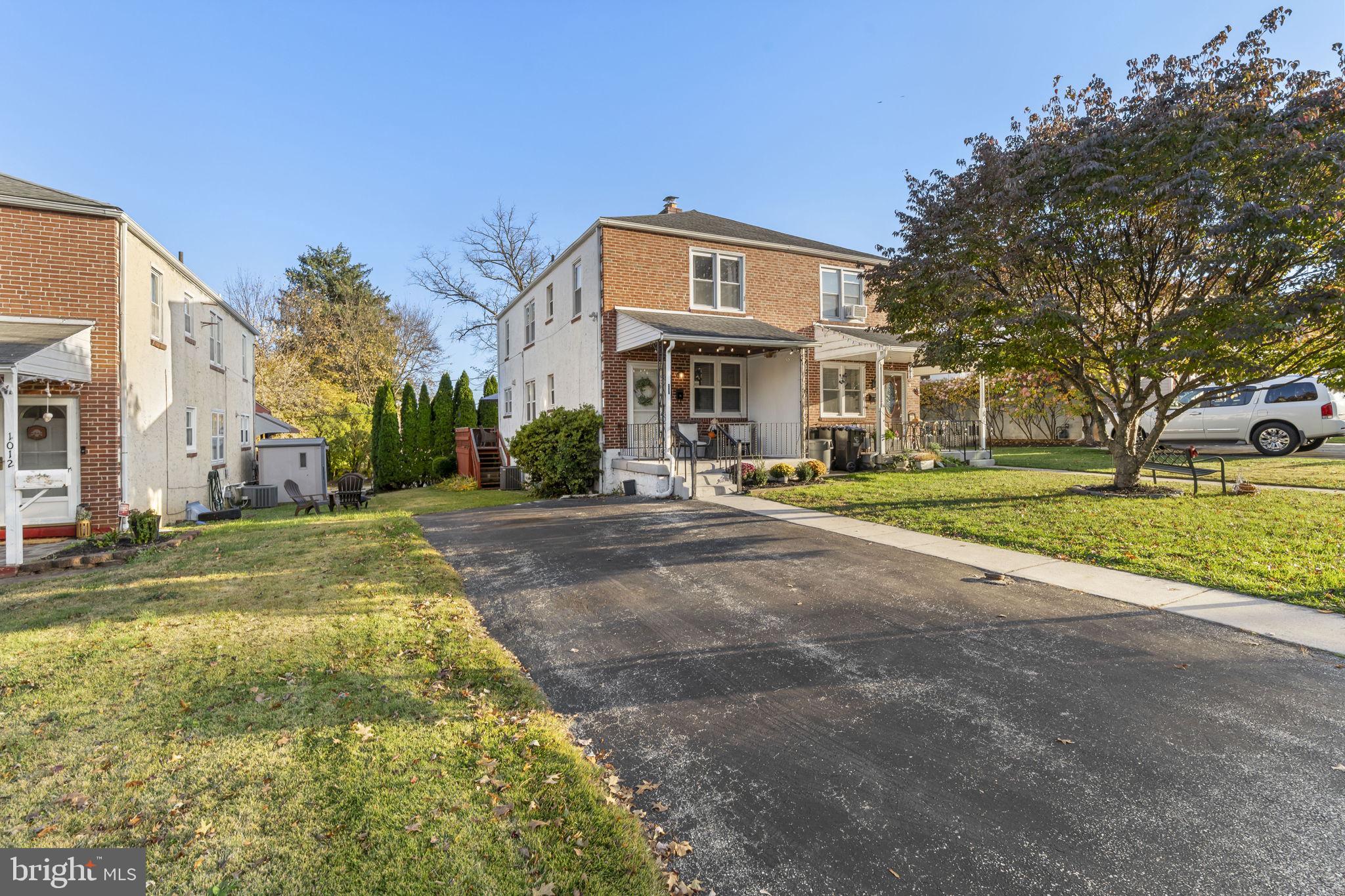 1010 BUTTONWOOD STREET