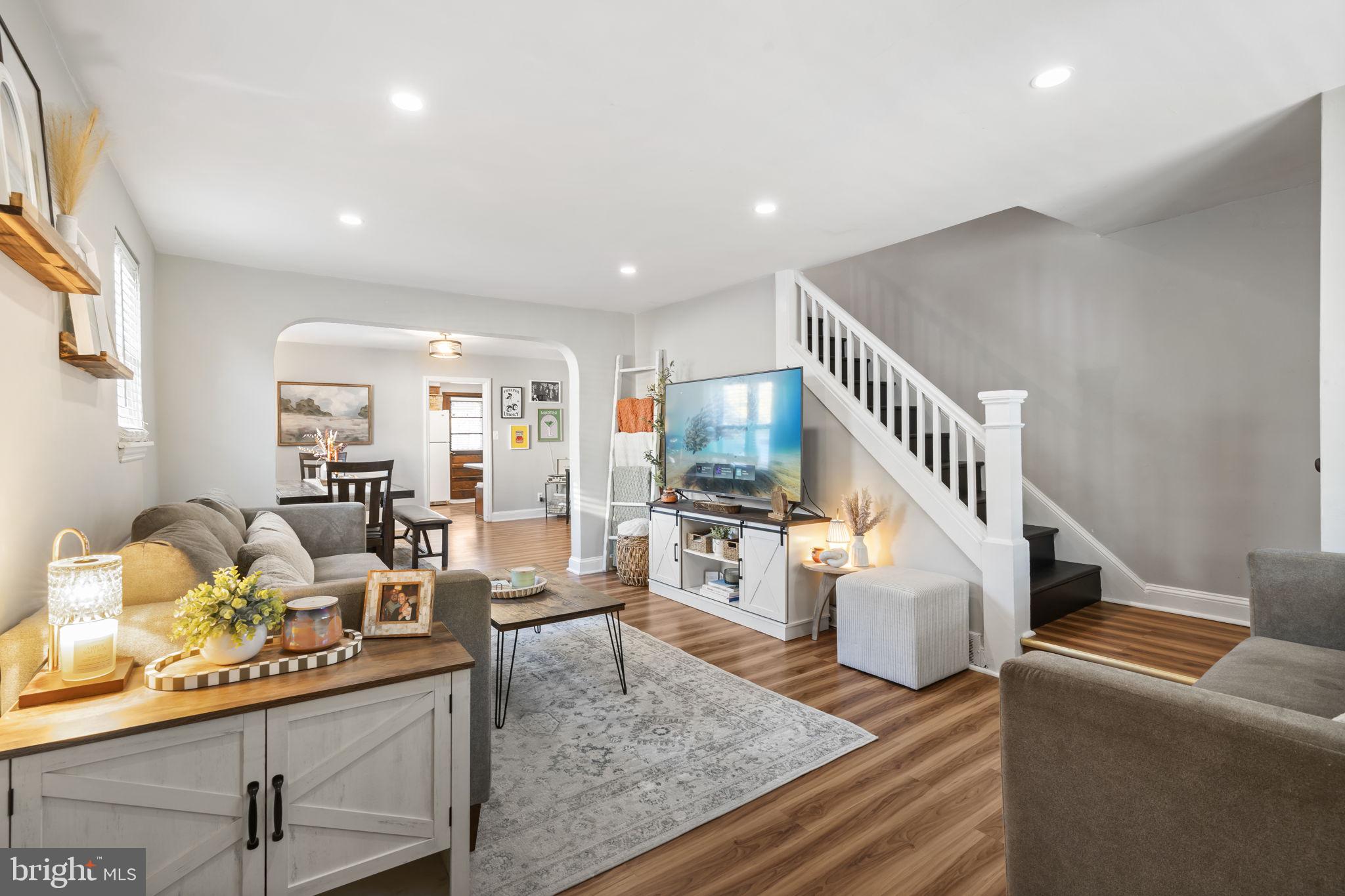 1010 BUTTONWOOD STREET