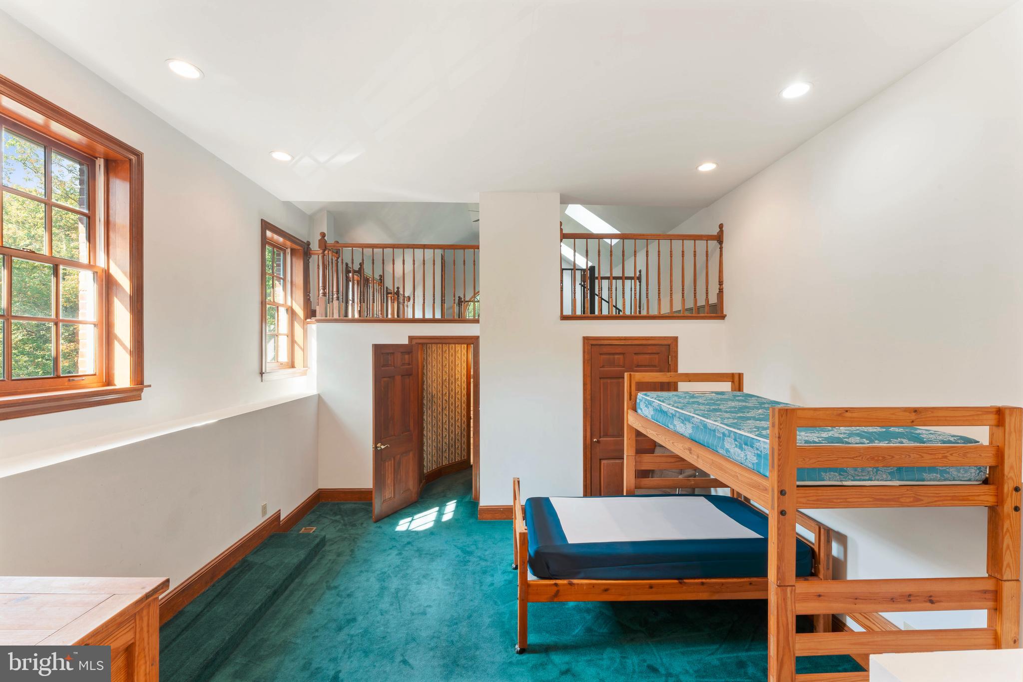 DEER RUN FARMS - Residential