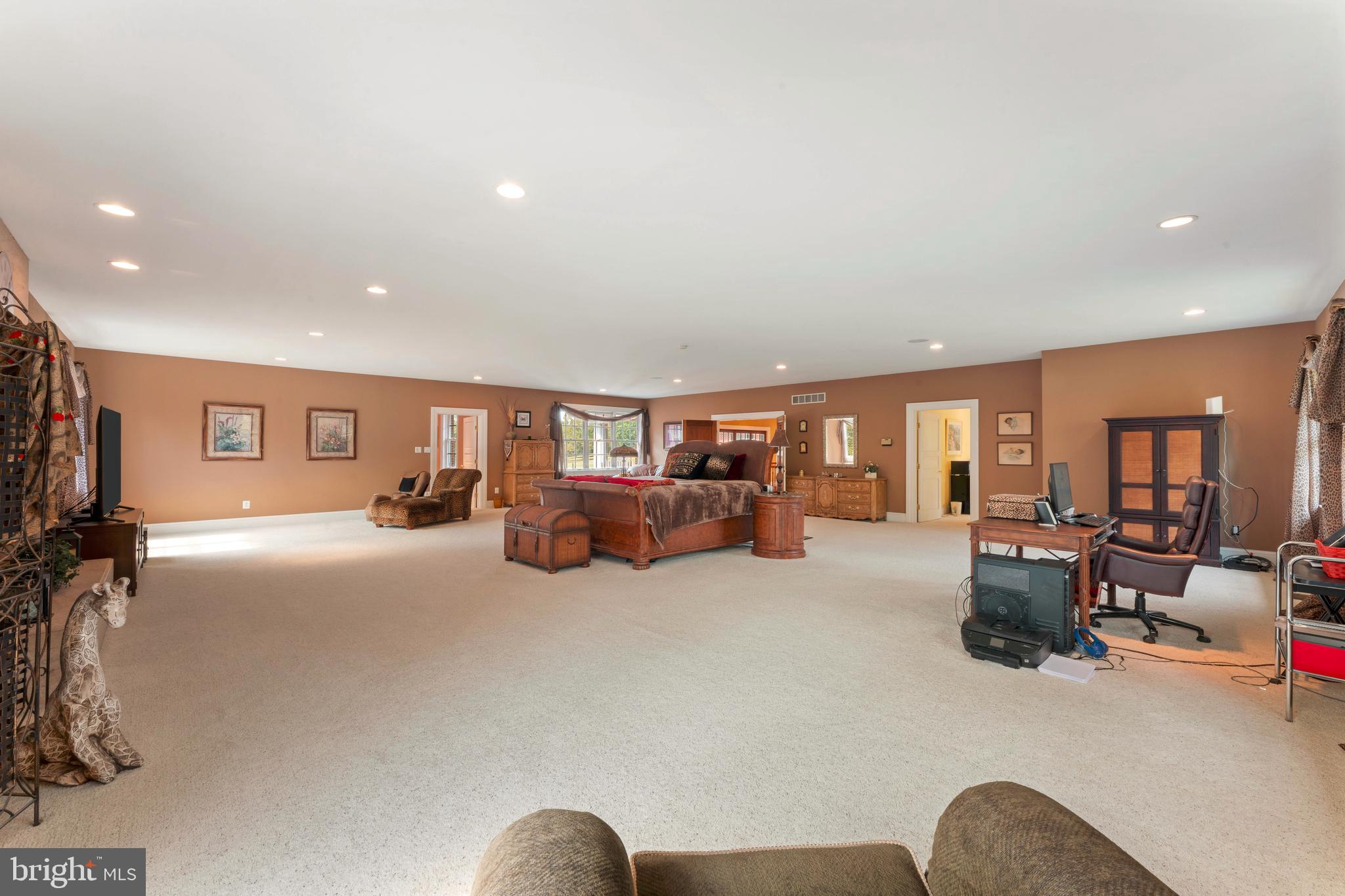 DEER RUN FARMS - Residential