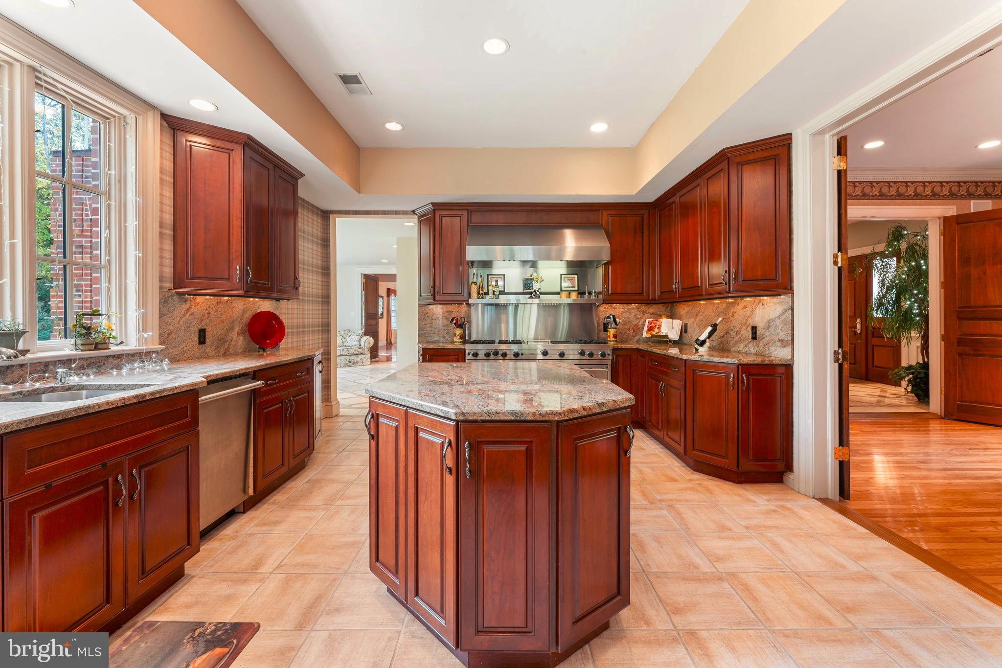 DEER RUN FARMS - Residential