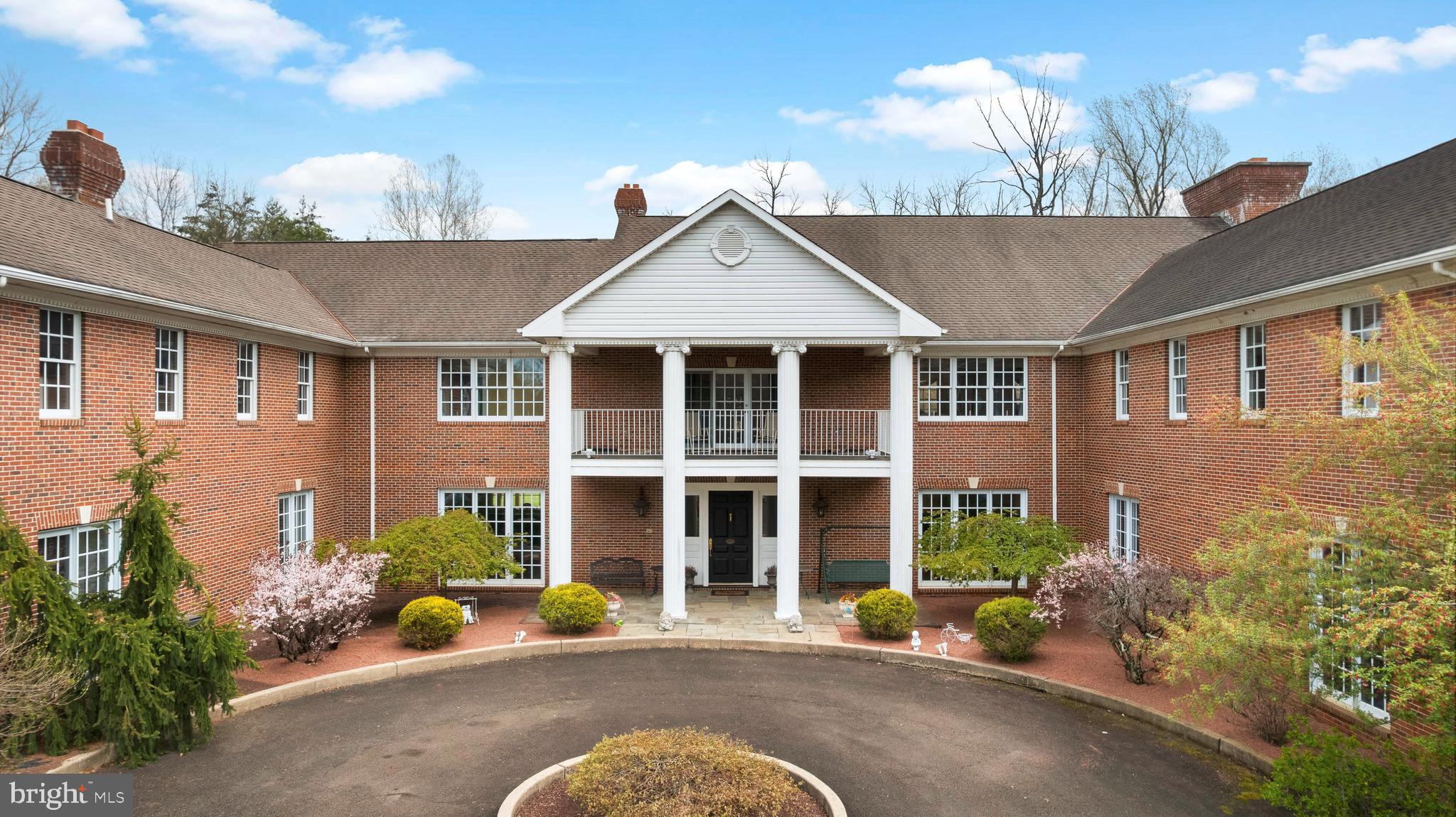 1390 OLD JACKSONVILLE