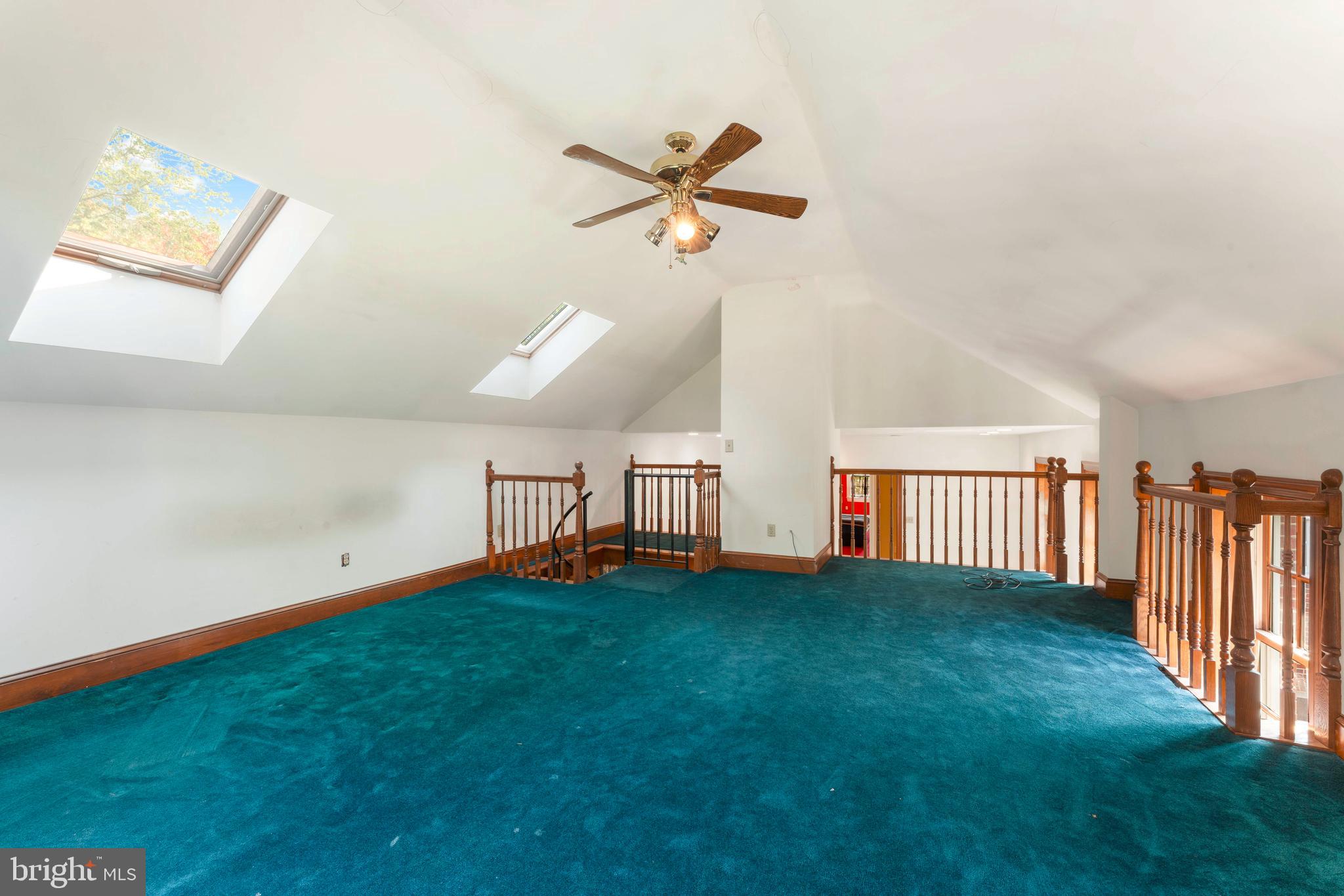 DEER RUN FARMS - Residential