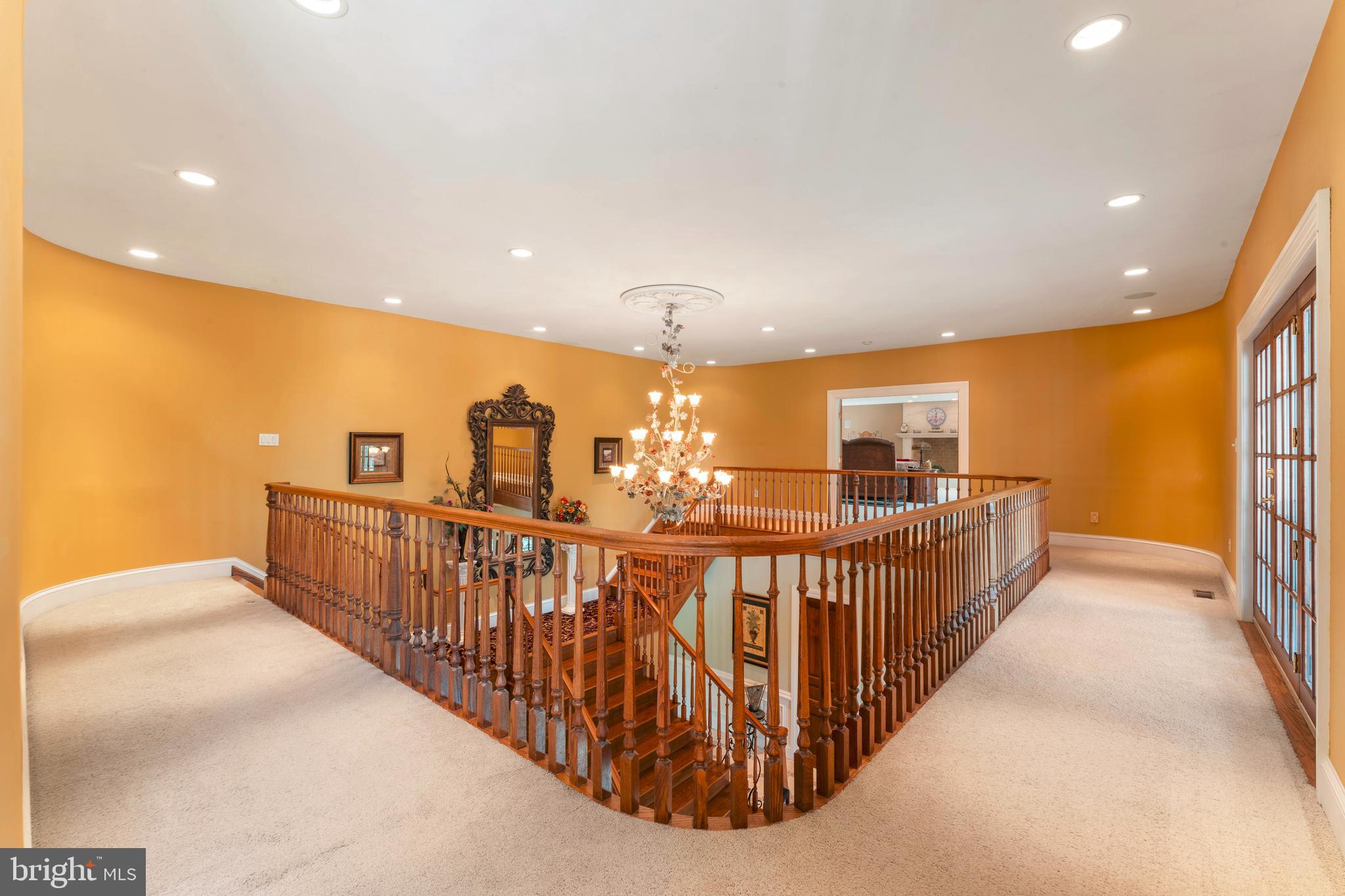 DEER RUN FARMS - Residential