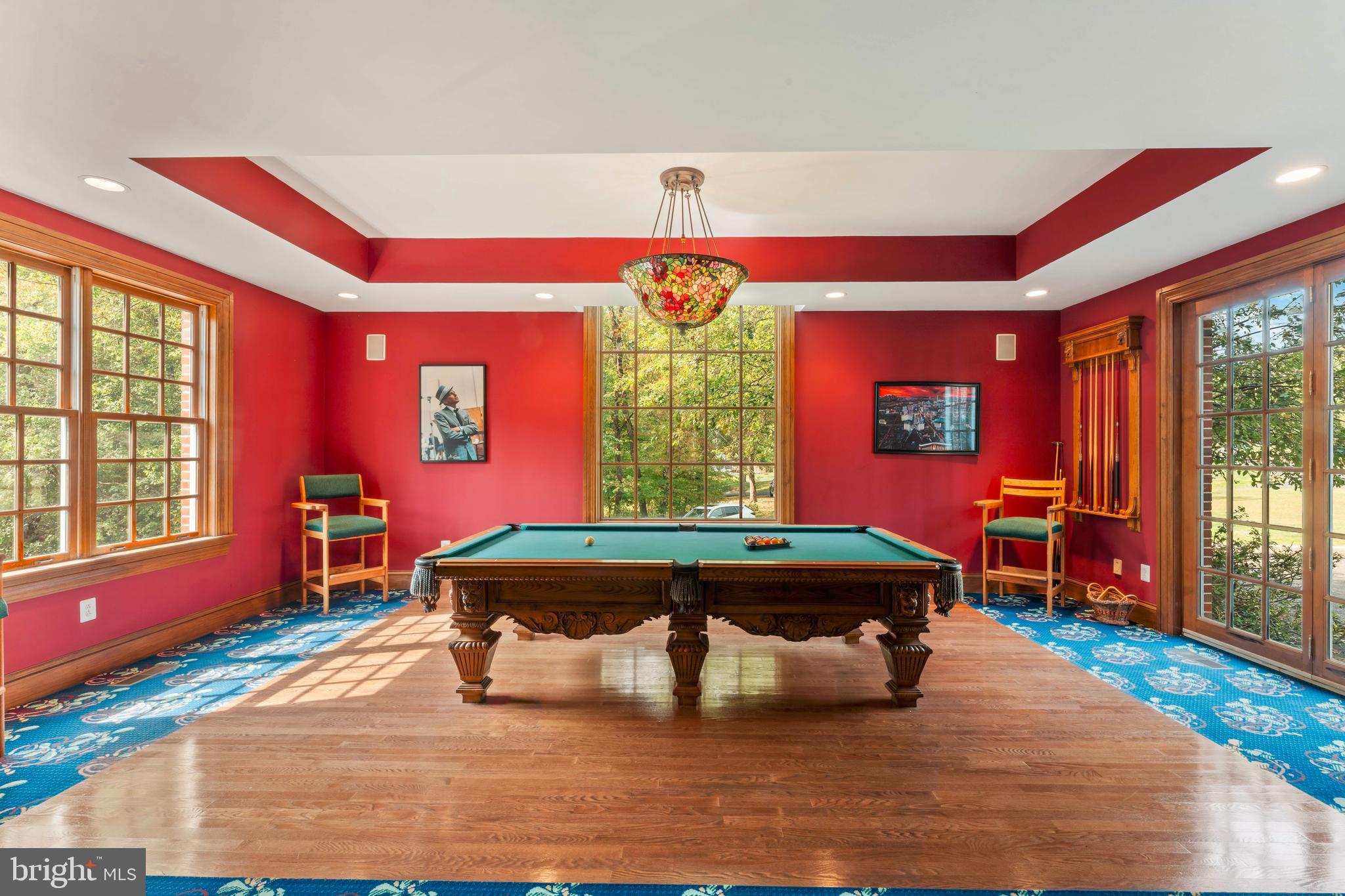 DEER RUN FARMS - Residential