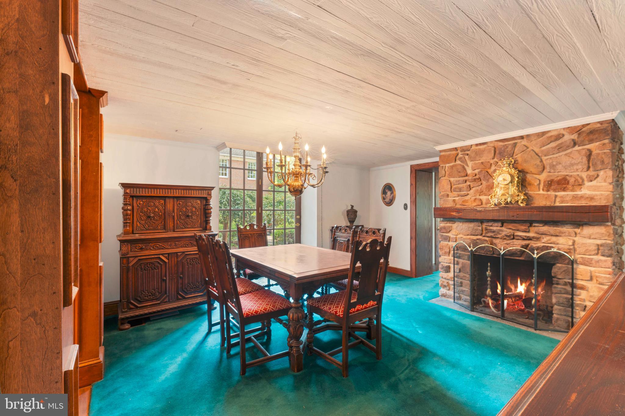 DEER RUN FARMS - Residential