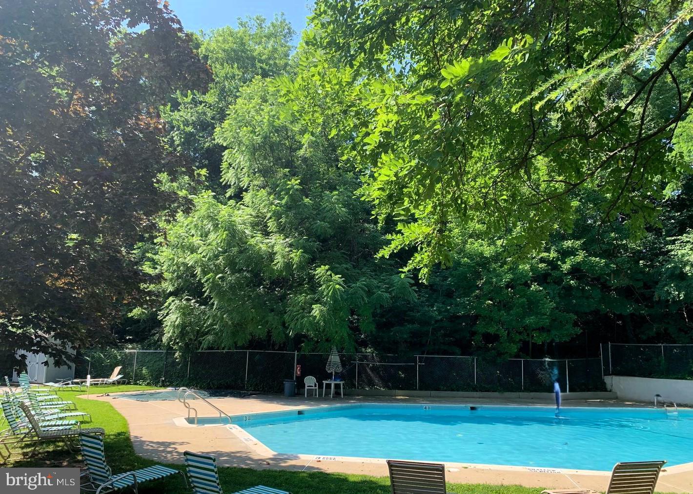 YARDLEY COMMONS - Residential