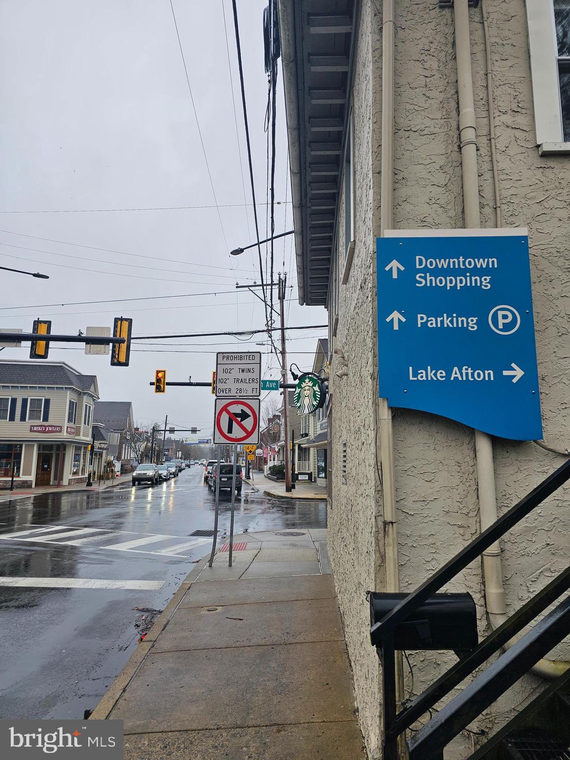 YARDLEY COMMONS - Residential