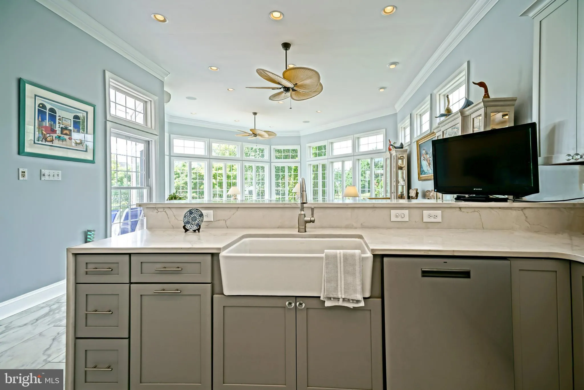 Lewes, Delaware 19958, United States, 5 Bedrooms Bedrooms, ,5 BathroomsBathrooms,Residential,Active,178832