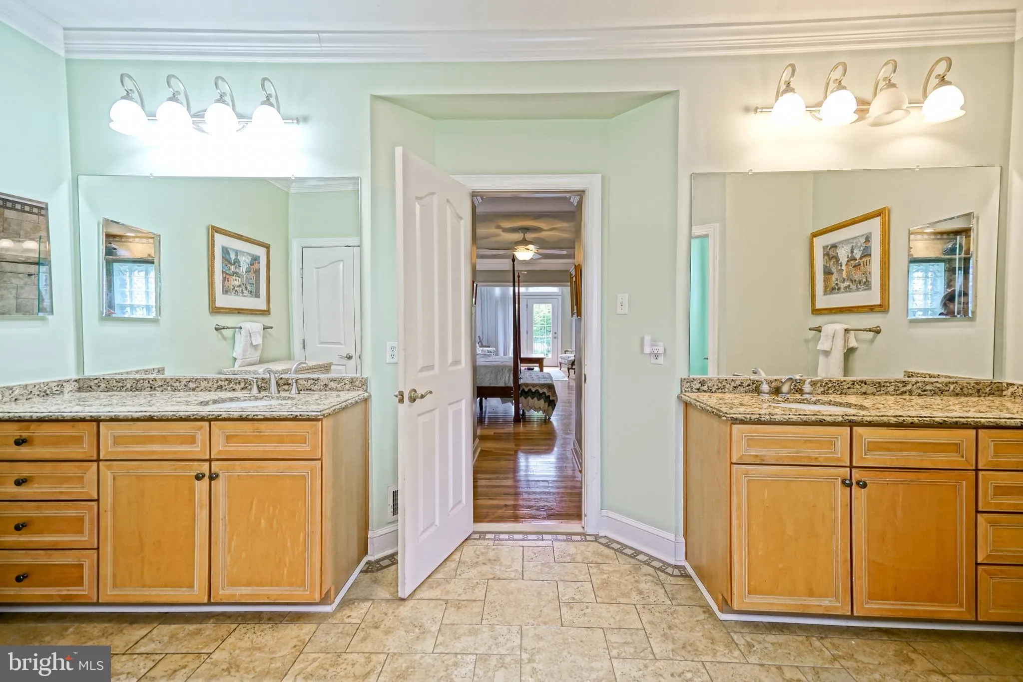 Lewes, Delaware 19958, United States, 5 Bedrooms Bedrooms, ,5 BathroomsBathrooms,Residential,Active,178832